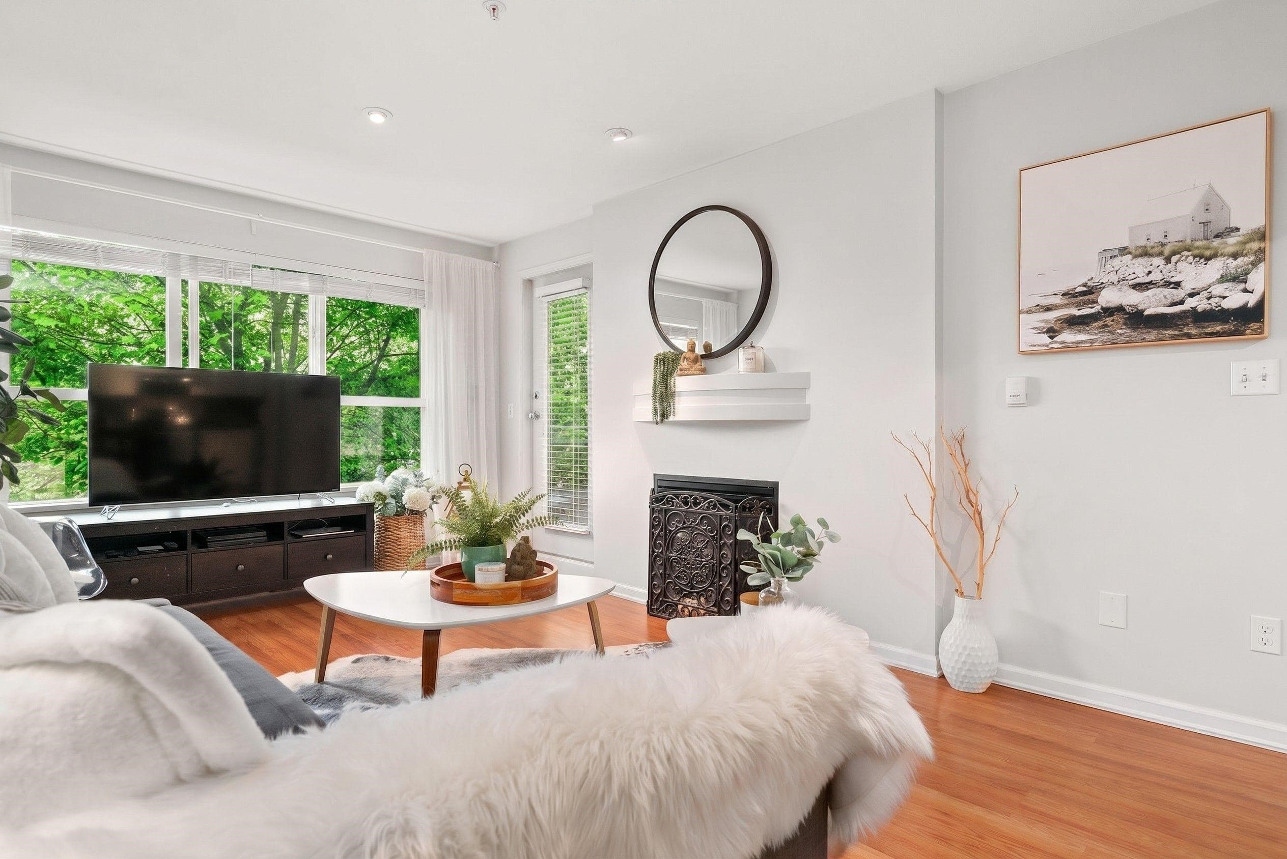 311 - 10188 155 Street, Surrey, V3R 0R6 — photo 4