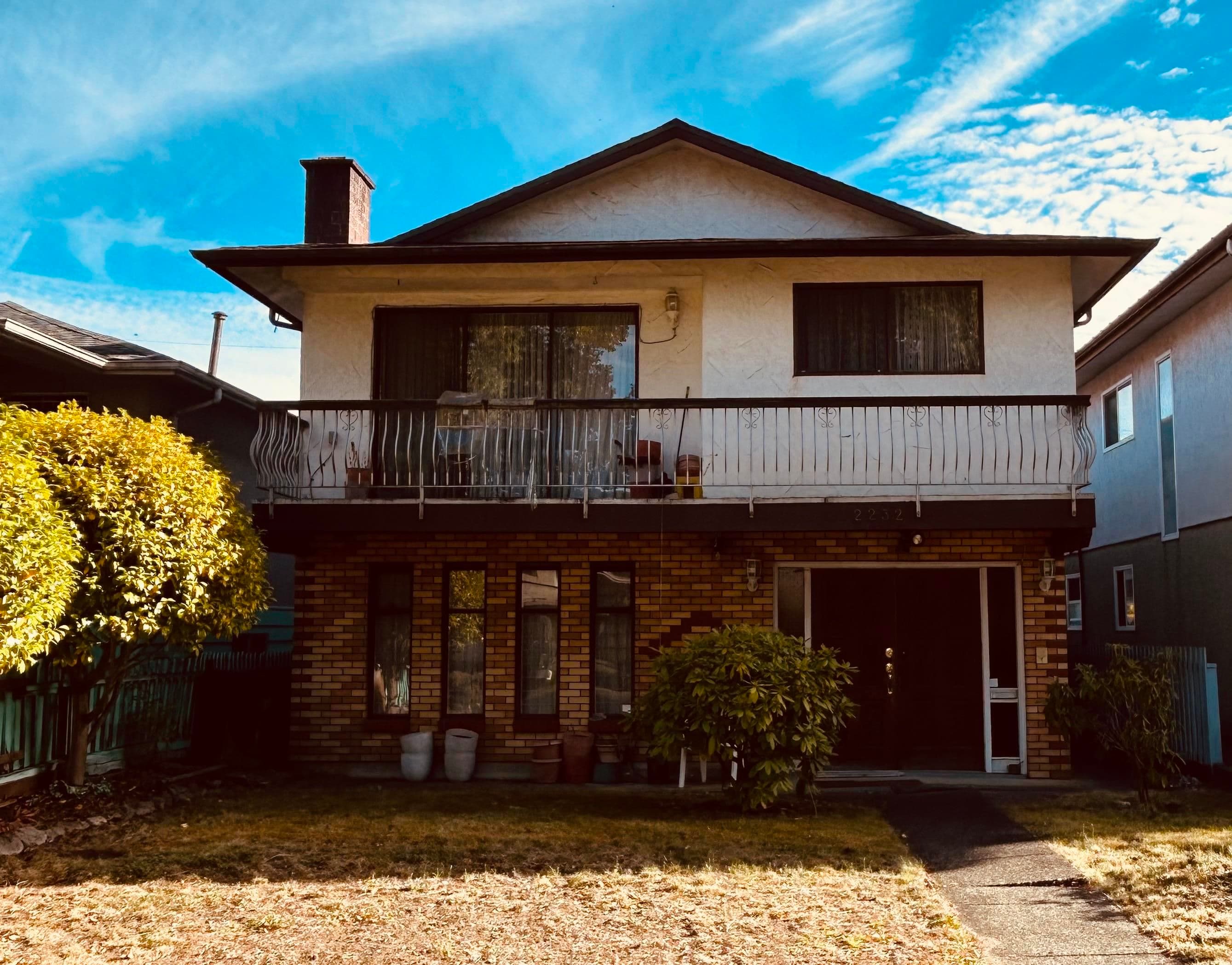 2232 E 45 Avenue, Vancouver