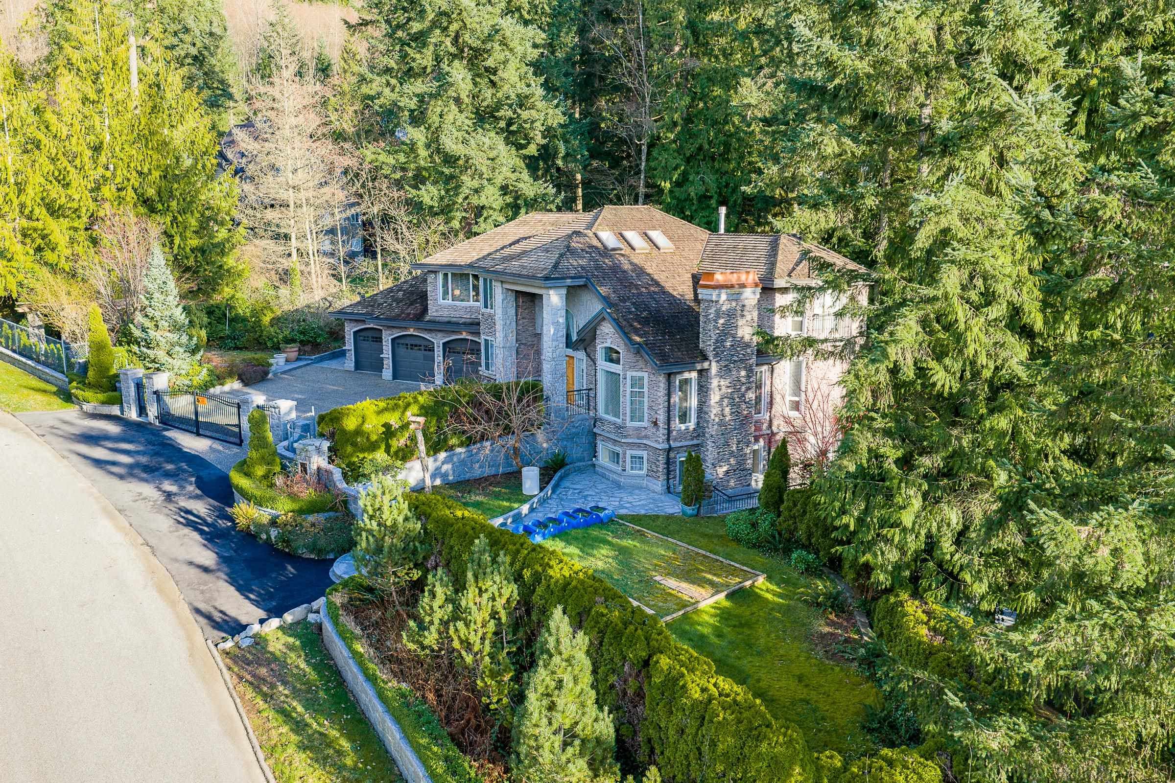 188 Wyndham Crescent, Anmore, V3H 4X9 — photo 3