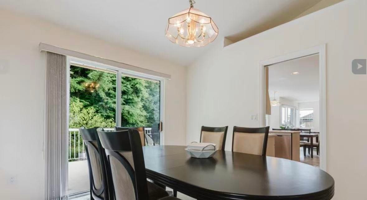 main and upper - 1565 Bramble Lane, Coquitlam, V3E 2T5 — photo 4