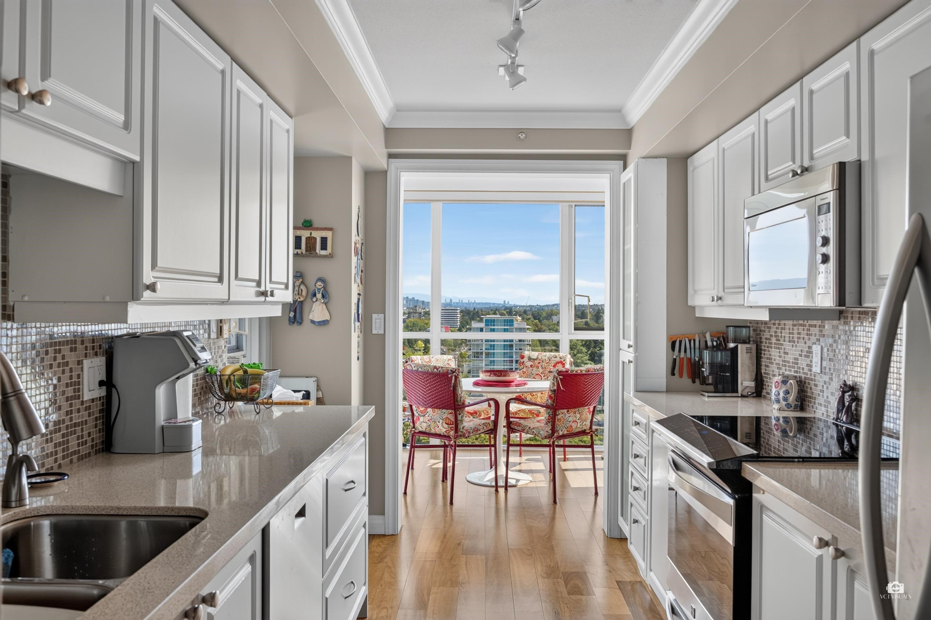 PH2A - 2988 W Alder St, Vancouver, V6H 4C3 — photo 2