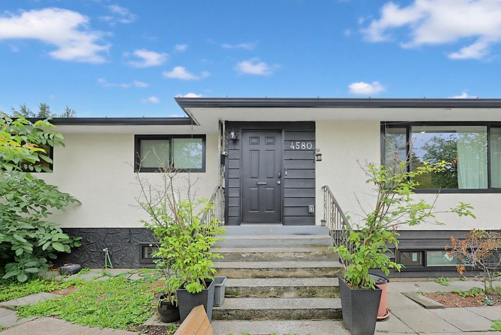 4580 Boundary Road, Burnaby, V5R 2N4 — photo 1