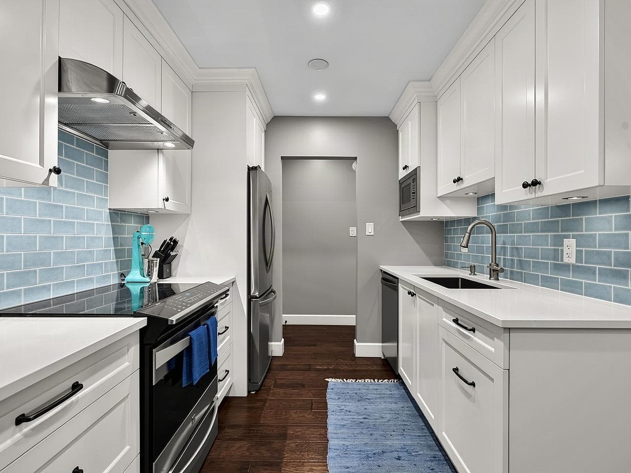 205 - 150 E 5th Street, North Vancouver, V7L 1L5 — photo 4