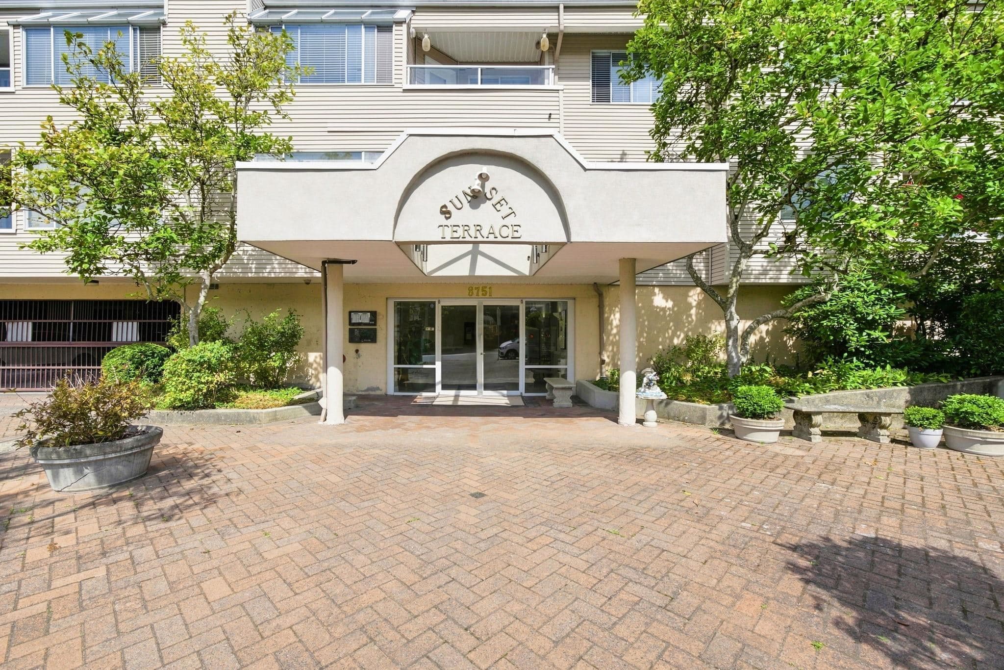 305 - 8751 General Currie Road, Richmond, V6Y 3T7 — photo 1