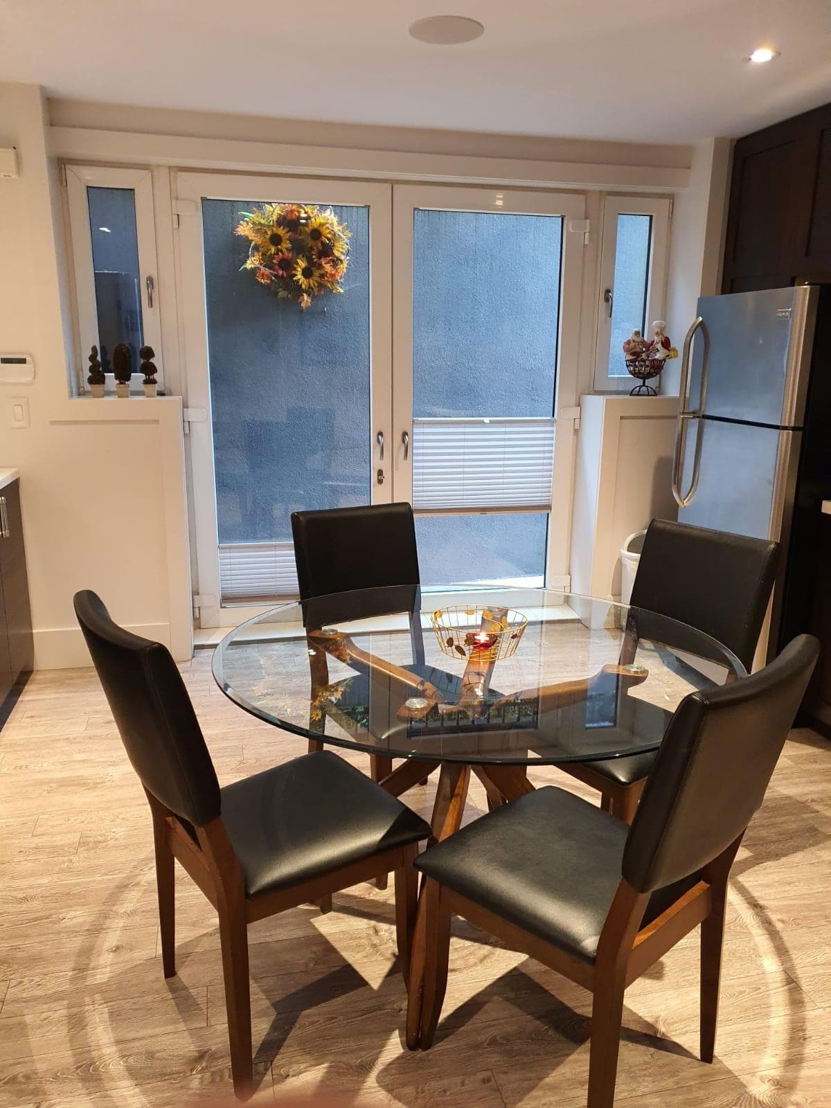 Lower Floor - 1184 Kings Avenue, West Vancouver, V7T 2C3 — photo 3