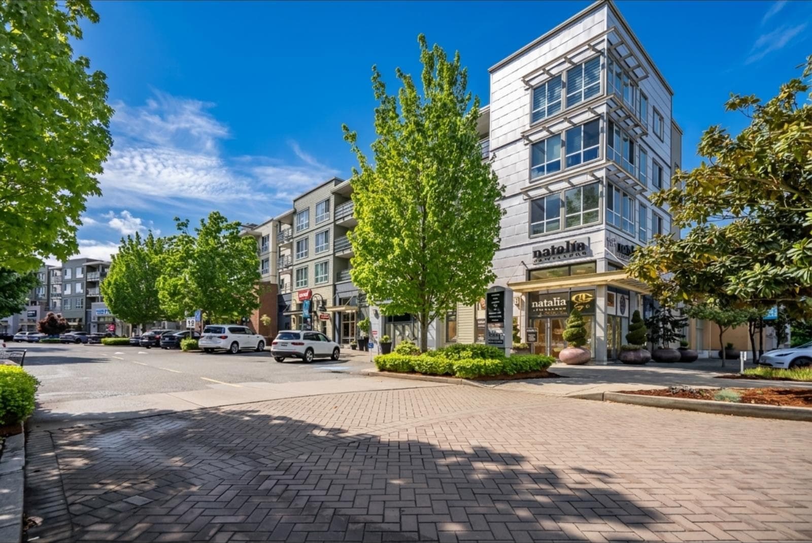 406 - 15735 Croydon Drive, Surrey