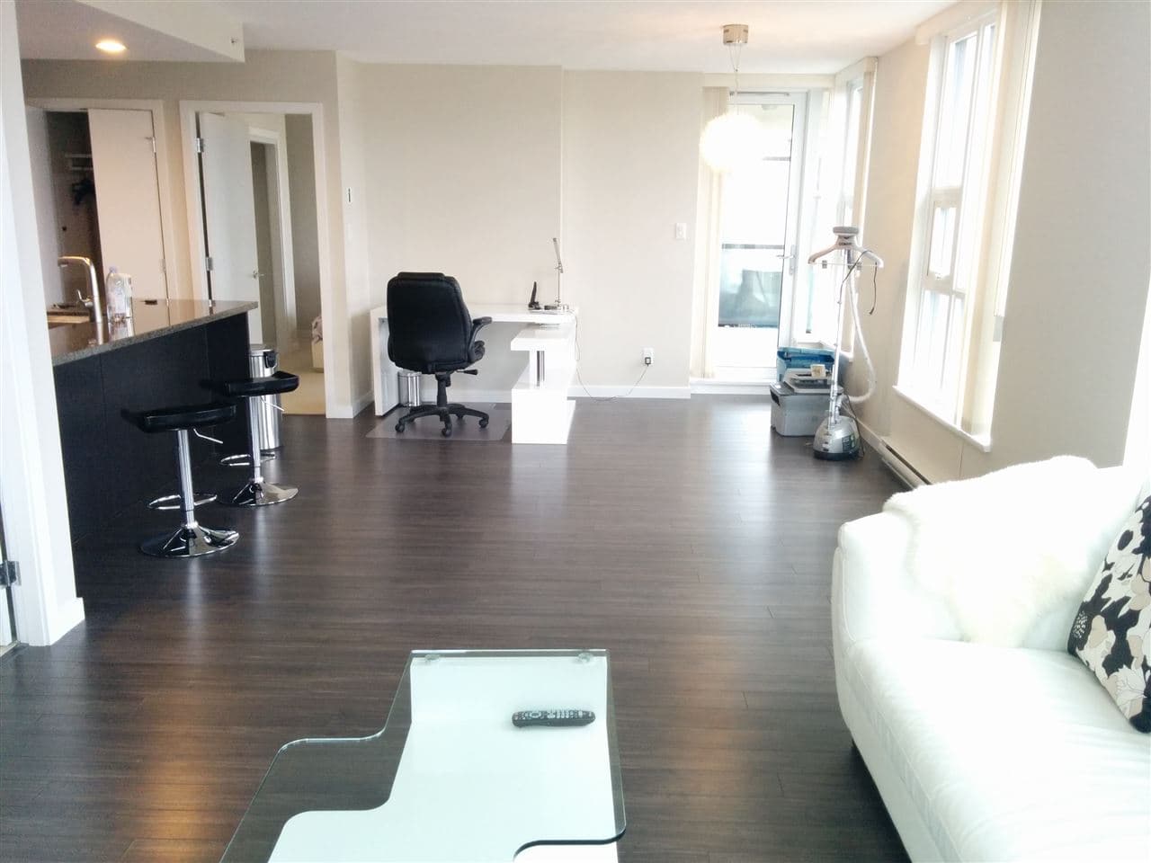 20fl - 2200 Douglas Road, Burnaby, V5C 5A7 — photo 4