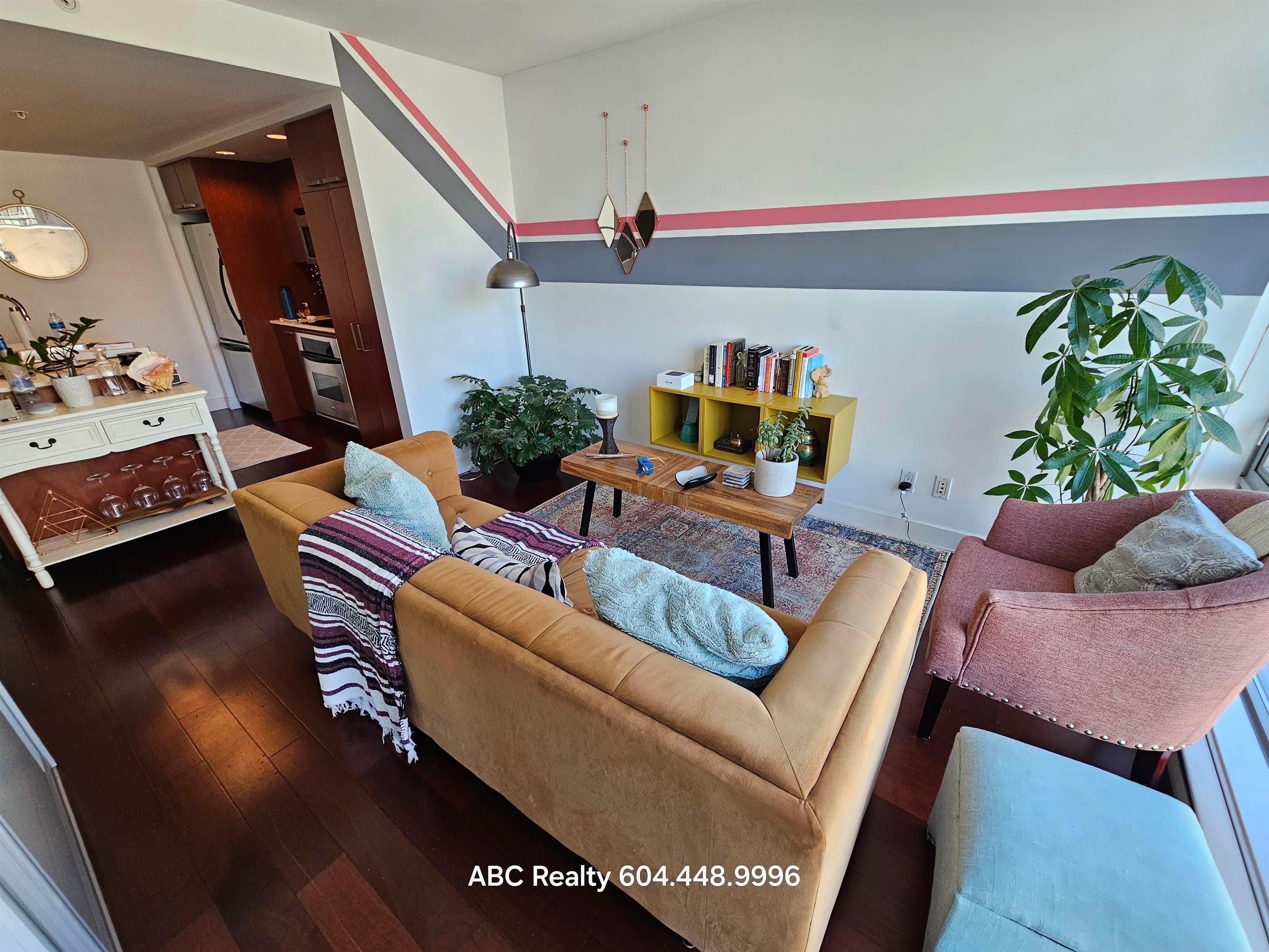 12fl - 1255 Seymour Street, Vancouver, V6B 0H1 — photo 1