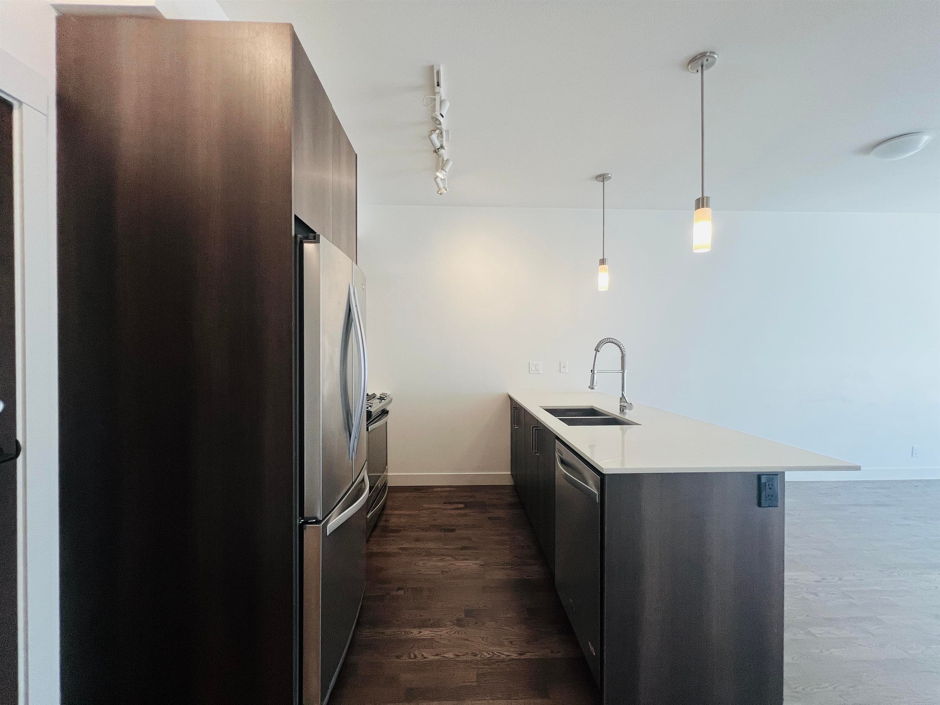 416 - 7058 14th Avenue, Burnaby, V3N 0E6 — photo 3