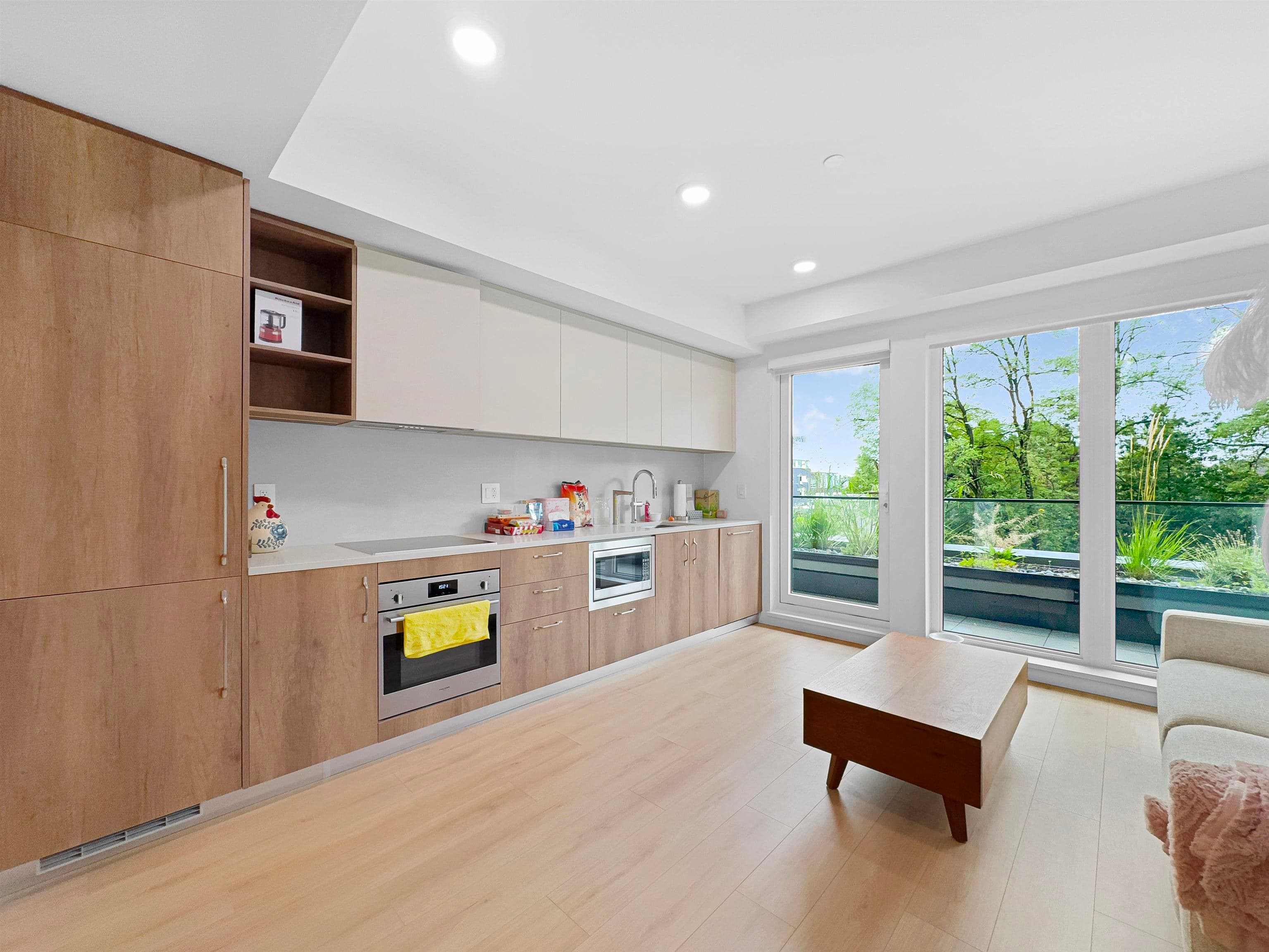 3xx - 133 W 49th Avenue, Vancouver, V5Y 0P8 — photo 2