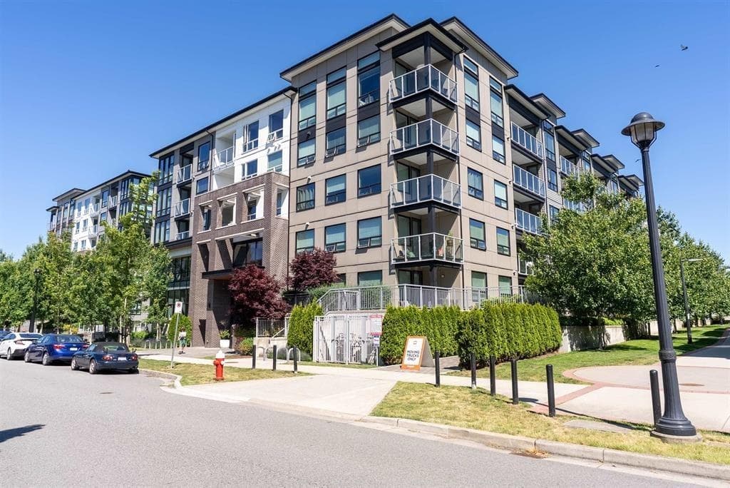 315 - 9233 Odlin Road, Richmond, V6X 0V4 — photo 3