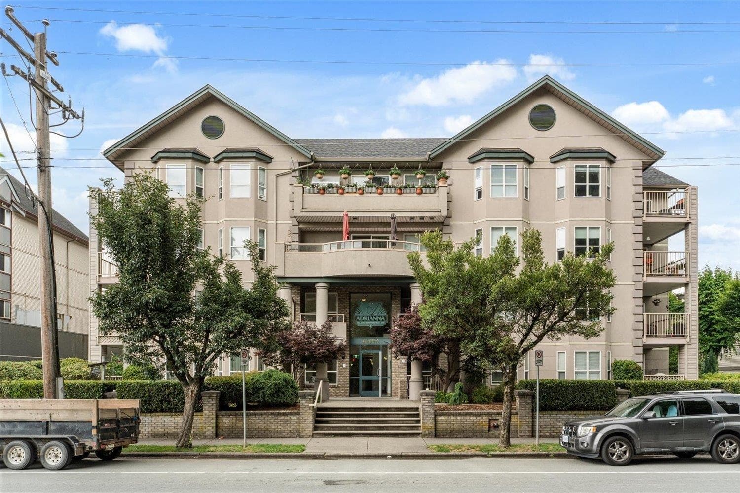 213 - 46693 Yale Road, Chilliwack, V2P 7Z4 — photo 1