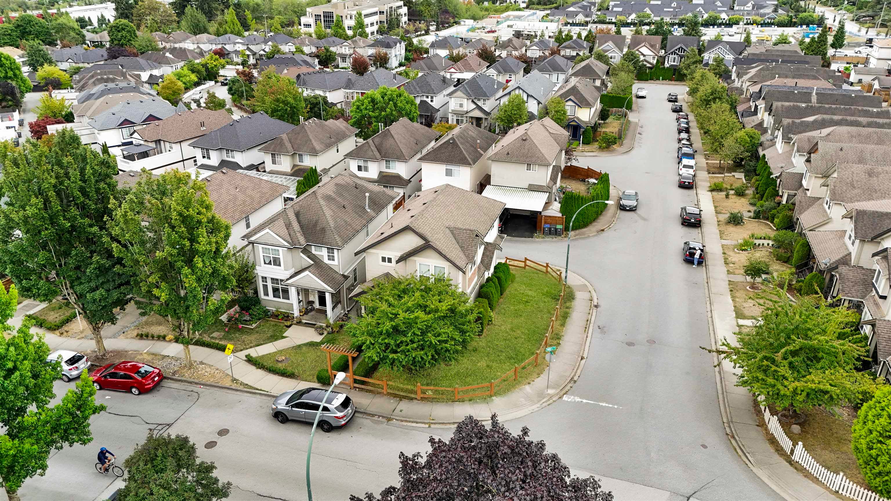 14850 57 Avenue, Surrey, V3S 8W3 — photo 1