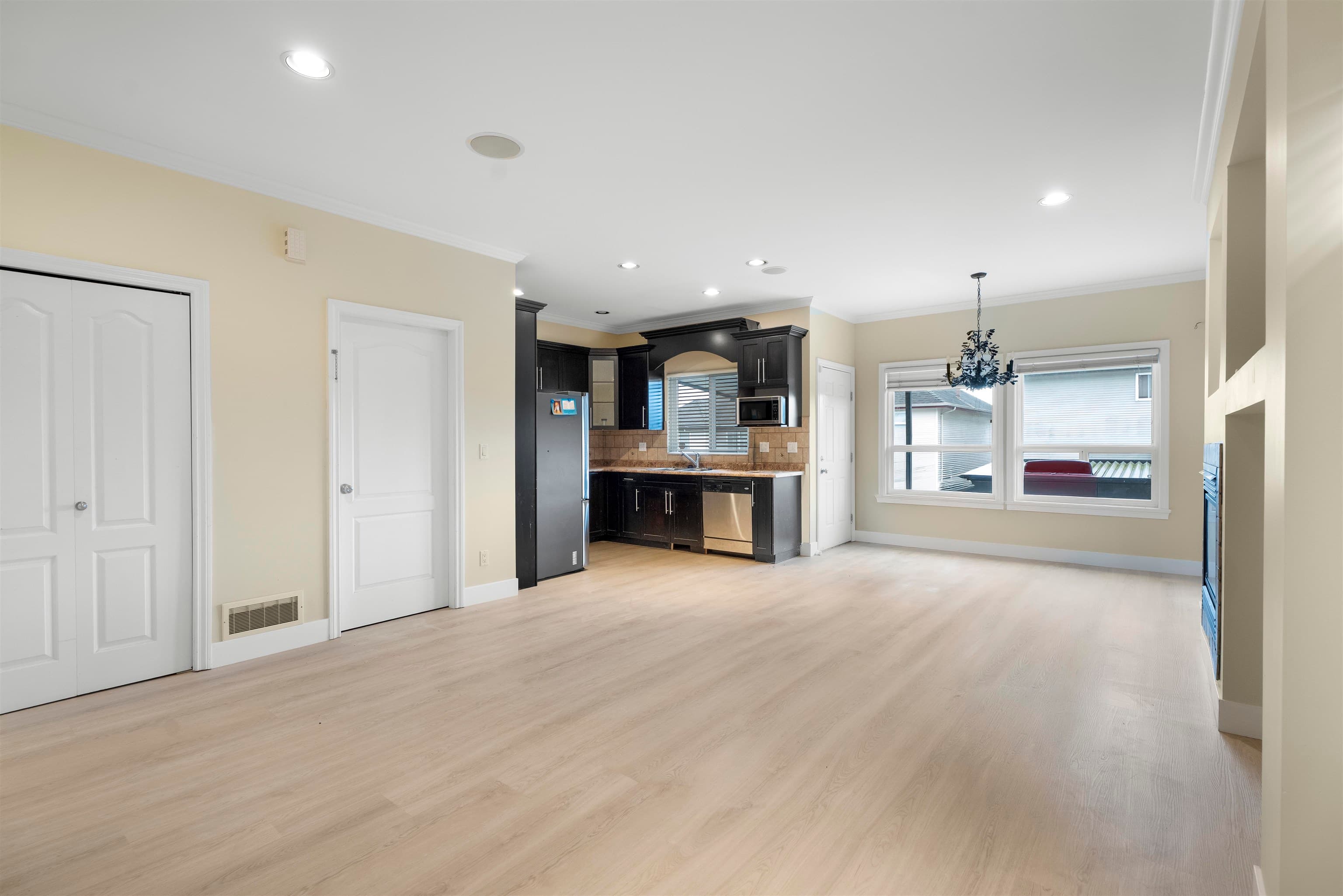 14850 57 Avenue, Surrey, V3S 8W3 — photo 5