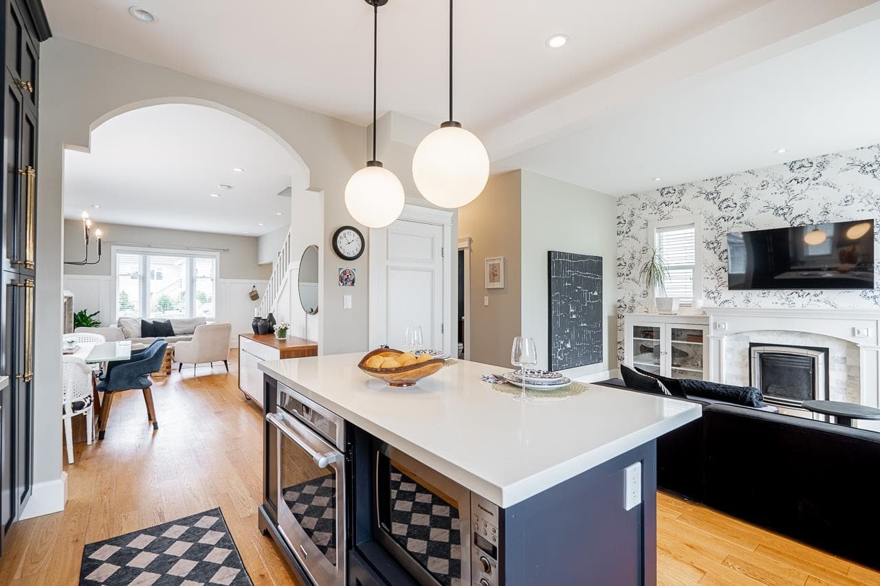 457 E 11th Street, North Vancouver, V7L 2H3 — photo 4