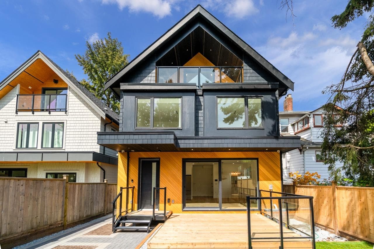 2 - 950 W 17th Avenue, Vancouver