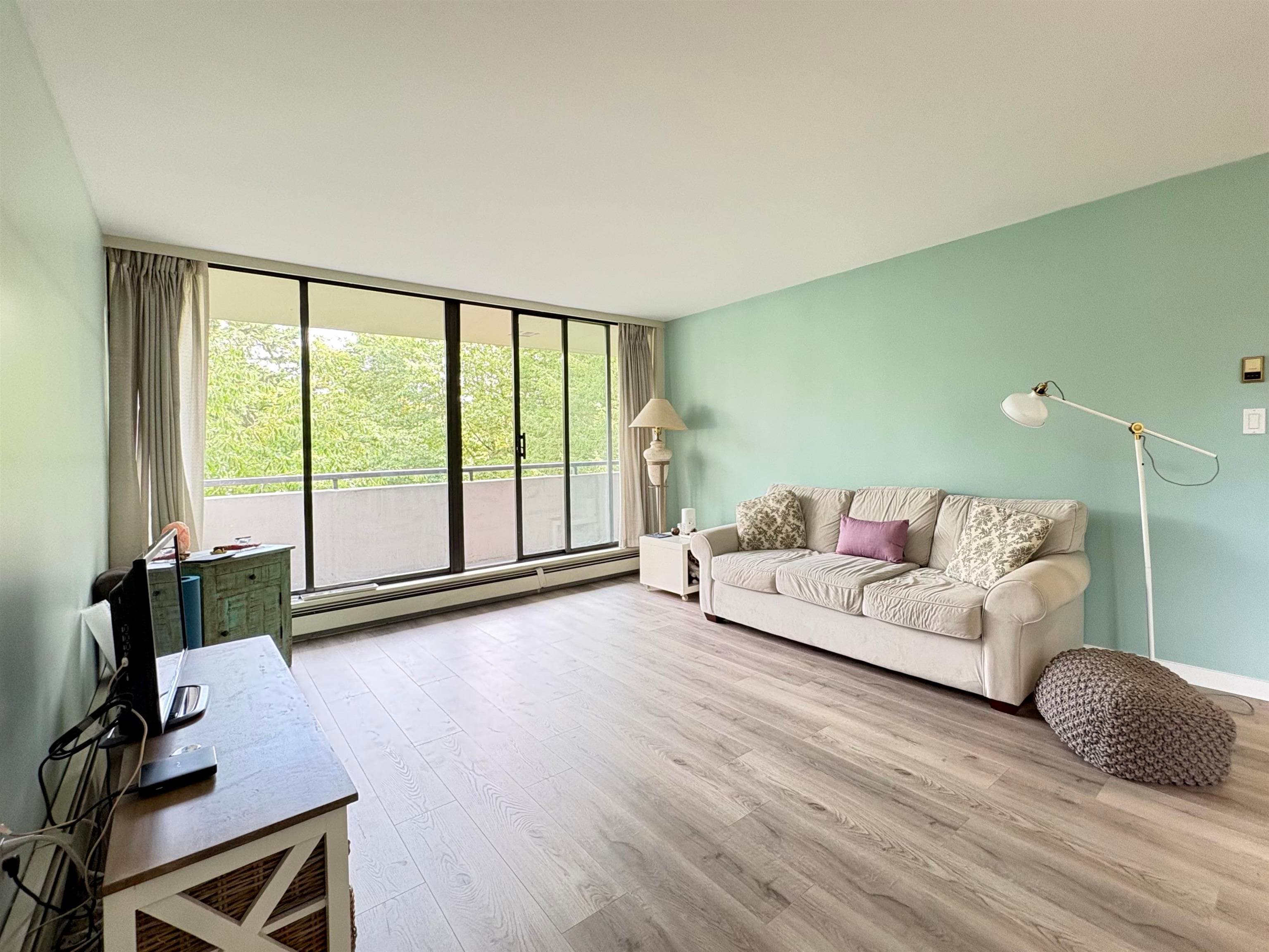 602 - 2060 Bellwood Avenue, Burnaby