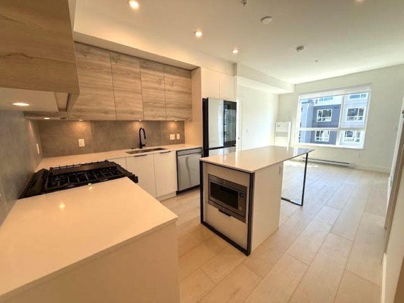 512 - 30490 Cardinal Avenue, Abbotsford