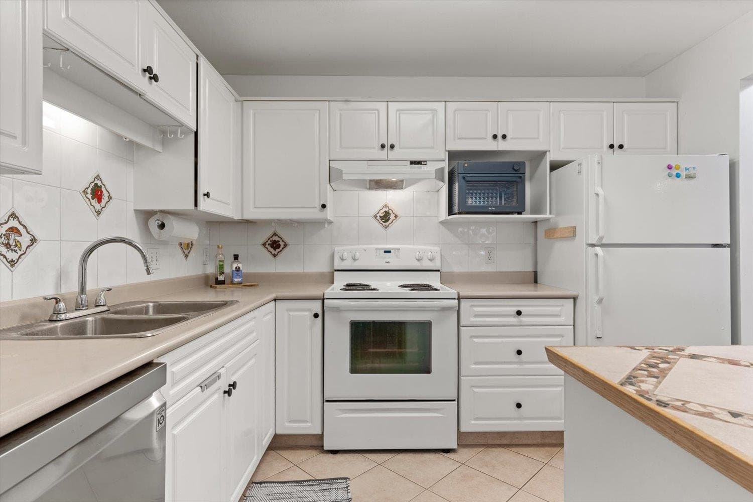 305 - 9165 Broadway Street, Chilliwack, V2P 7Z8 — photo 5
