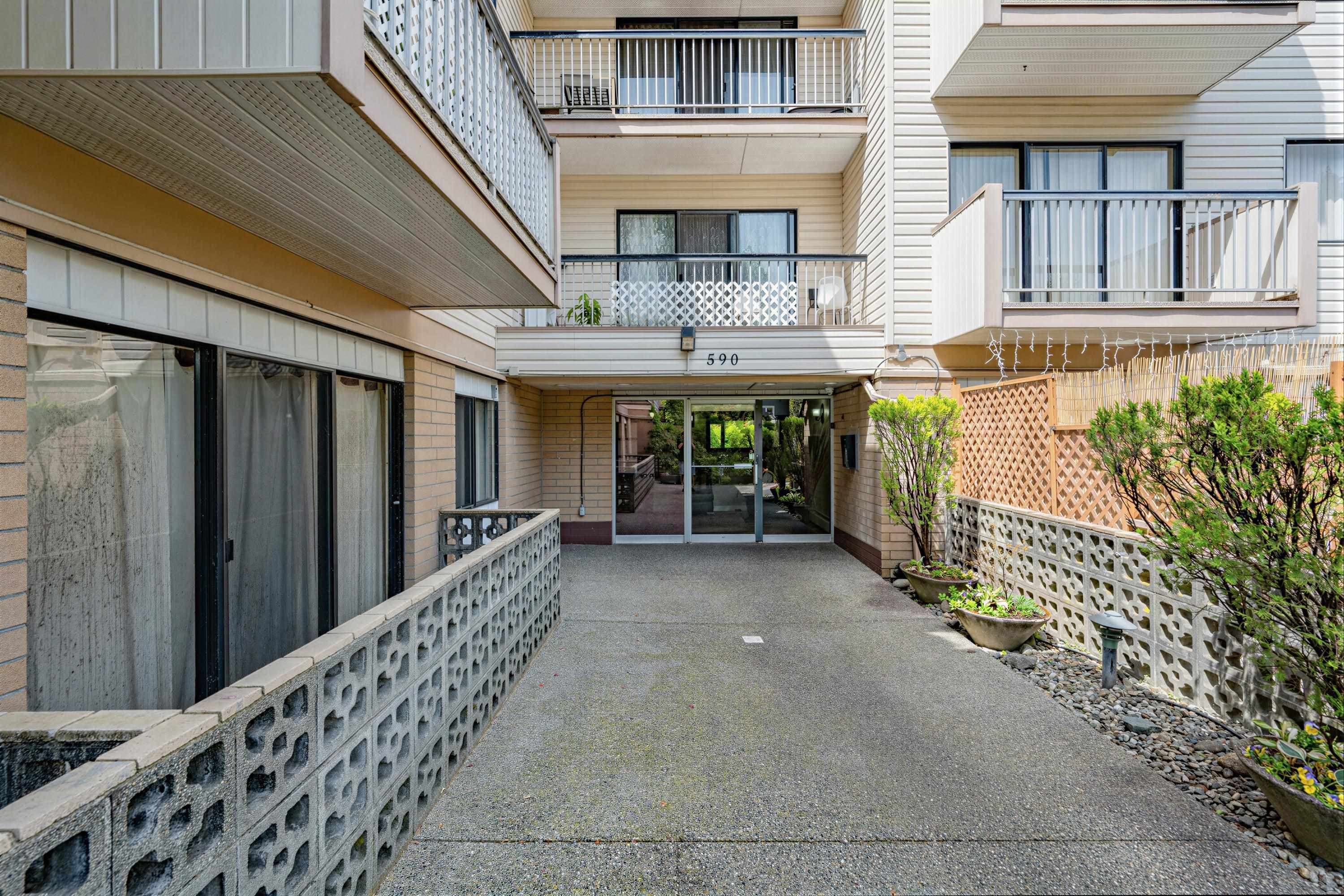 201 - 590 Whiting Way, Coquitlam, V3J 3R9 — photo 1
