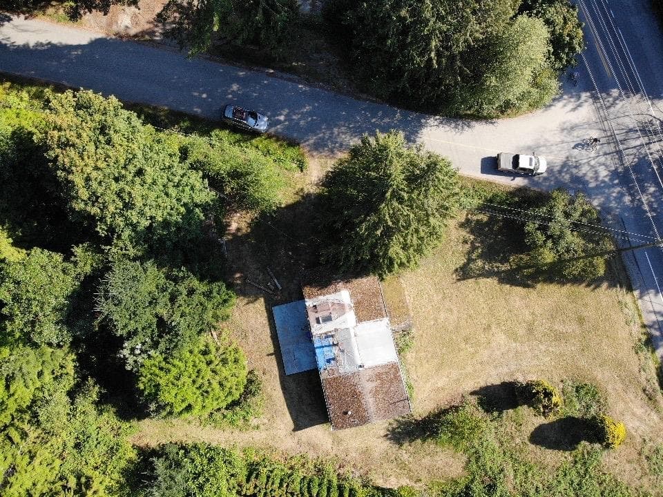 5292 Nestman Road, Sechelt, V7Z 0G6 — photo 4