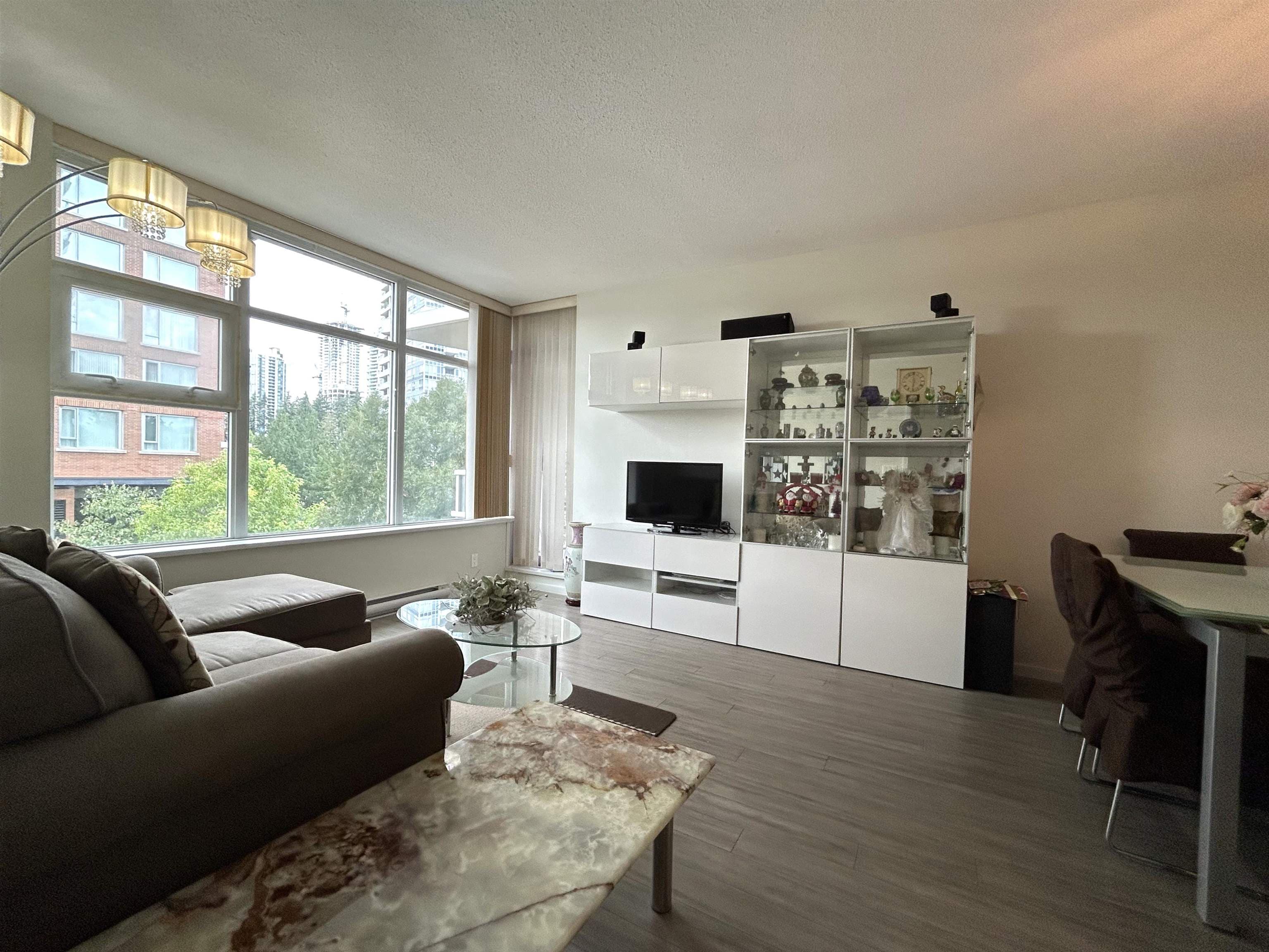 307 - 3102 Windsor Gate, Coquitlam, V3B 0J3 — photo 4