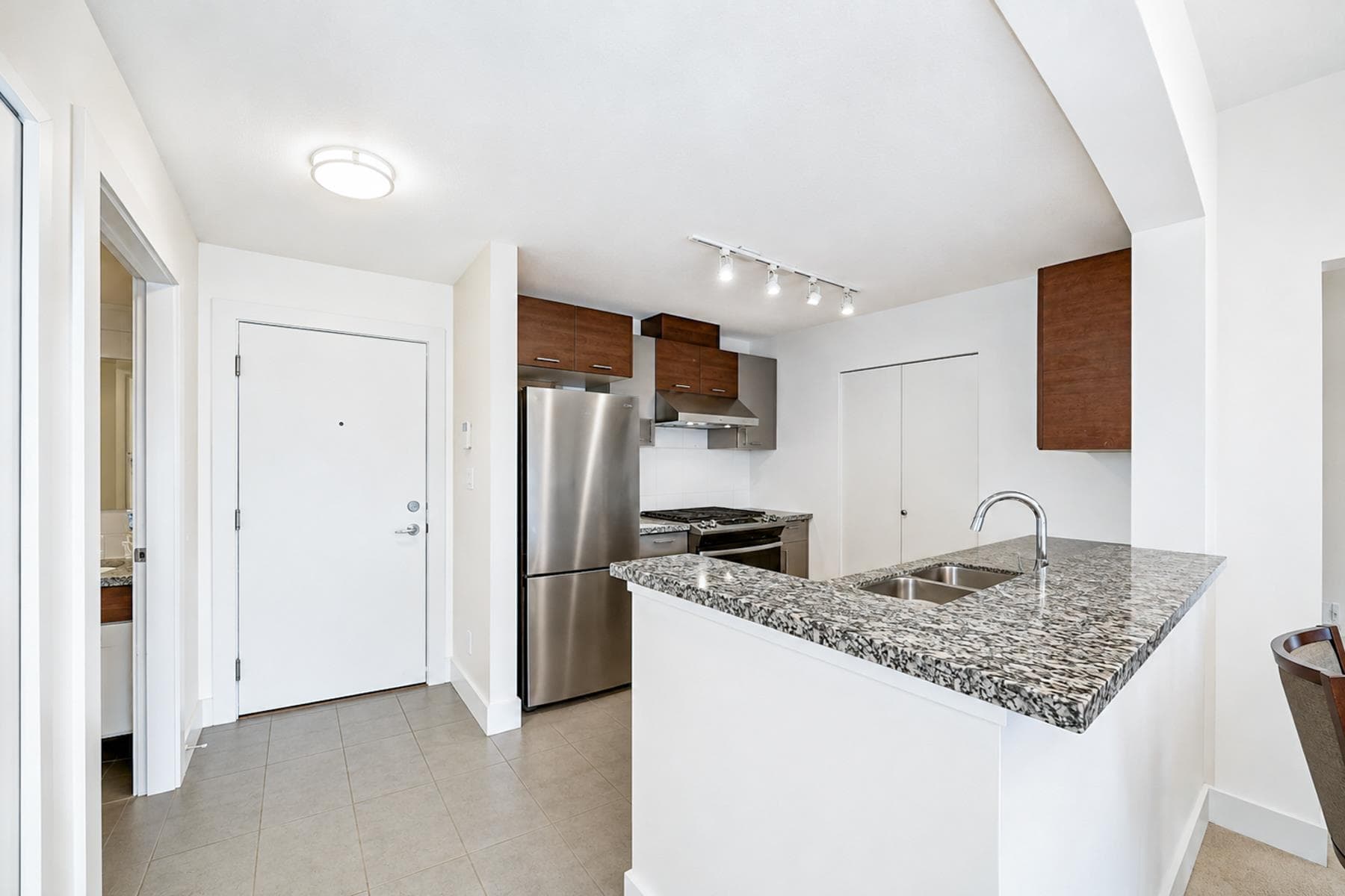 326 - 6033 Katsura Street, Richmond, V6Y 0B3 — photo 5