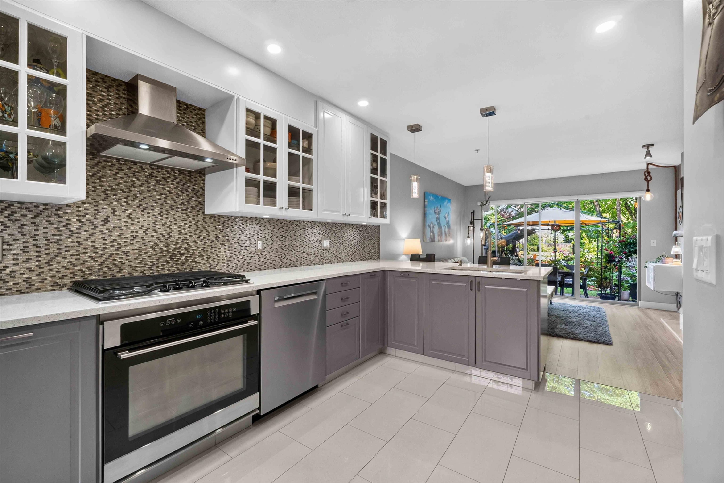 45 - 1255 Riverside Drive, Port Coquitlam, V3B 7W5 — photo 4
