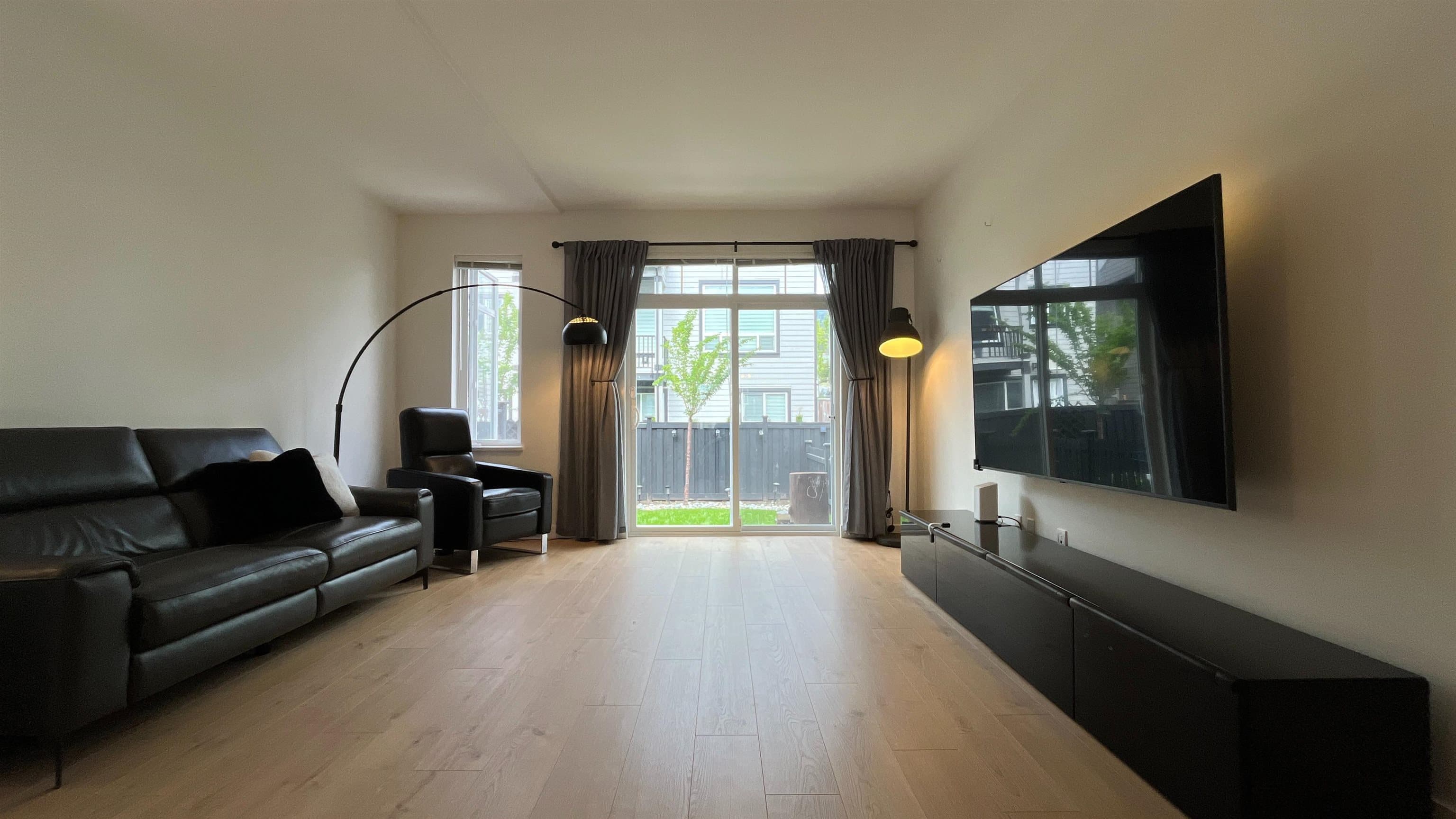 112 - 1225 Mitchell Street, Coquitlam, V3B 0R5 — photo 1