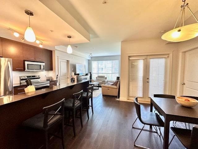 301 - 2343 Atkins Avenue, Port Coquitlam
