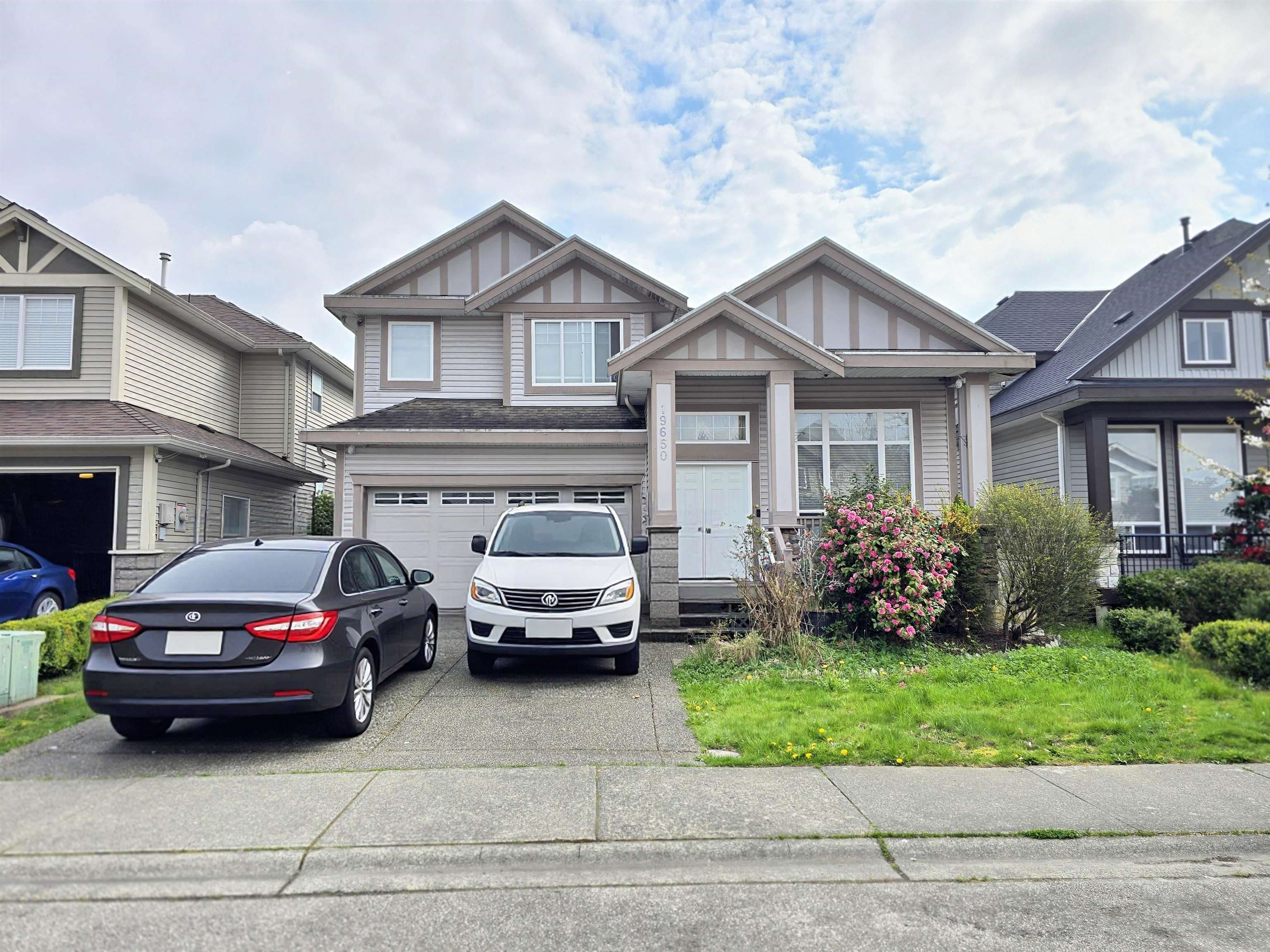 19650 73a Avenue, Langley, V2Y 3C4 — photo 1