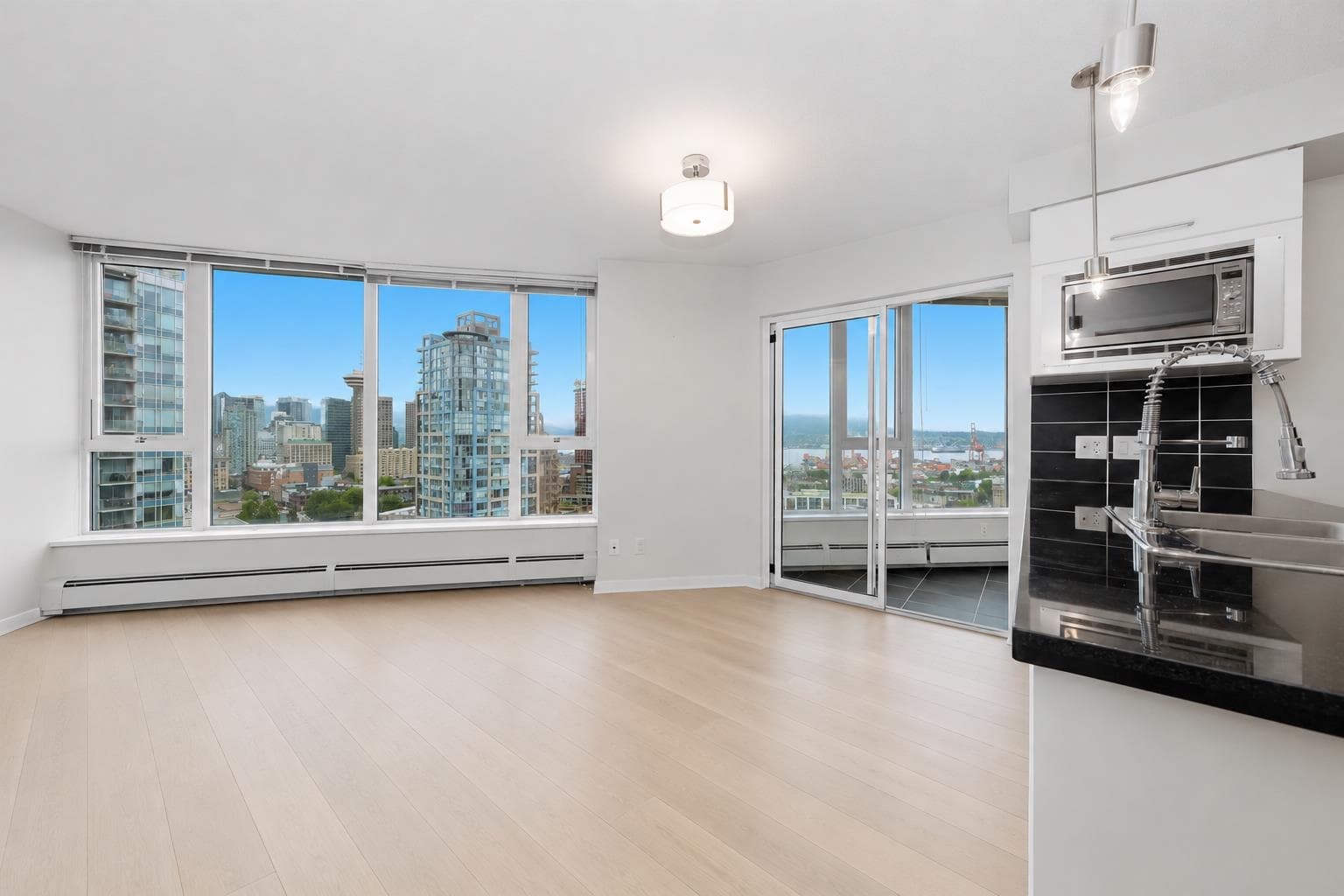 2901 - 689 Abbott Street, Vancouver, V6B 0J2 — photo 3