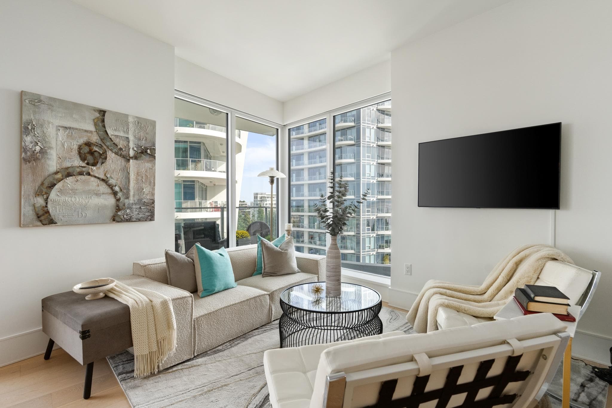 1504 - 1500 Martin Street, White Rock, V4B 0C2 — photo 2
