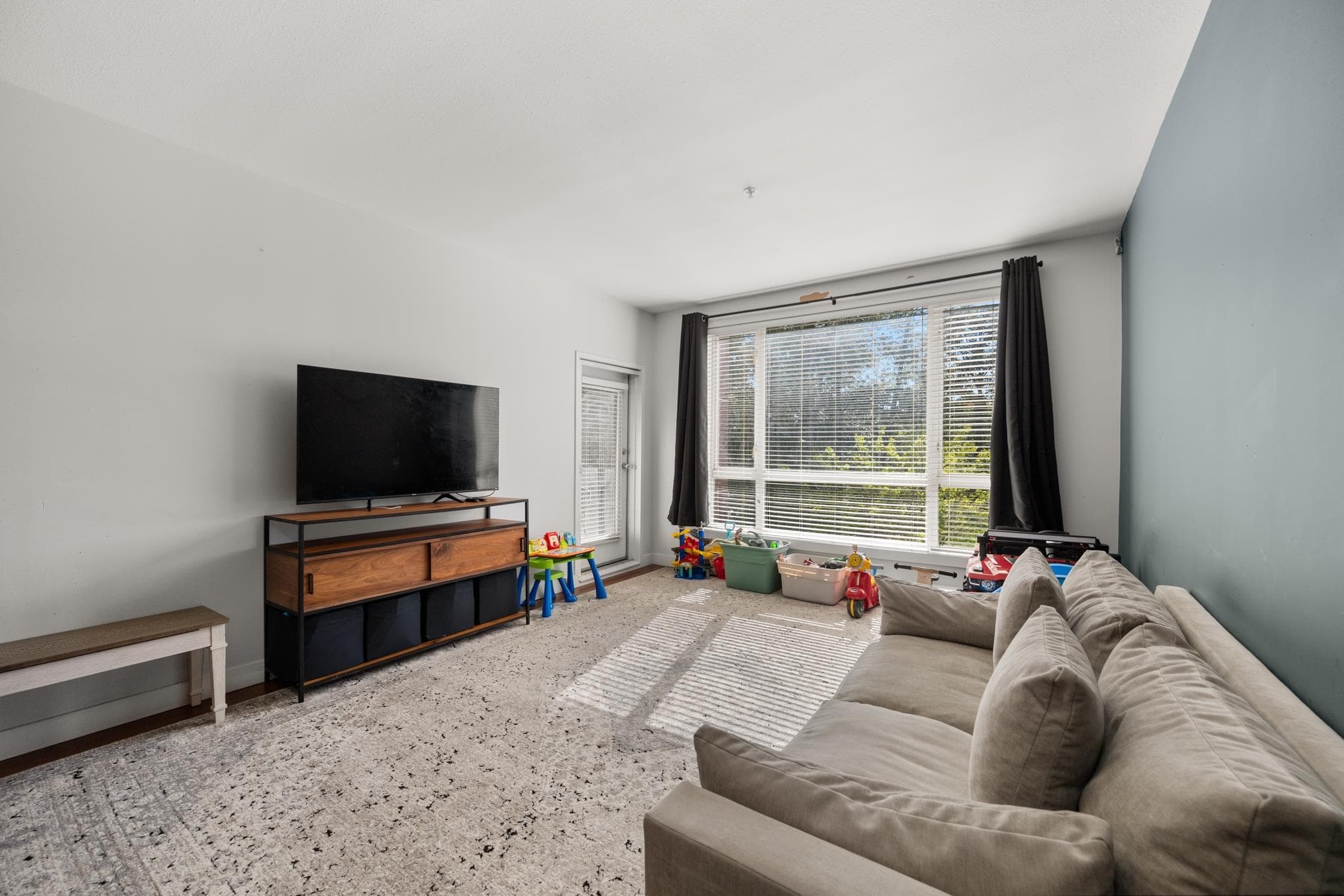 303 - 14333 104 Avenue, Surrey, V3T 0E1 — photo 3