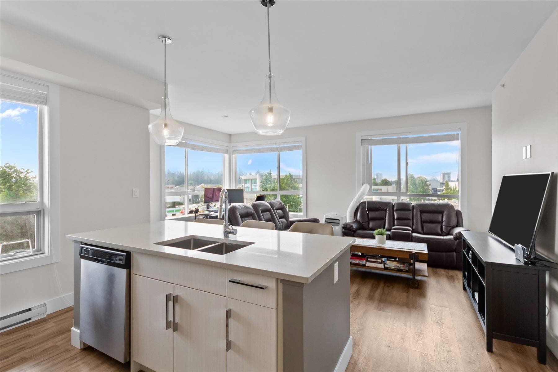 512 - 32838 Ventura Avenue, Abbotsford, V2S 0M5 — photo 3