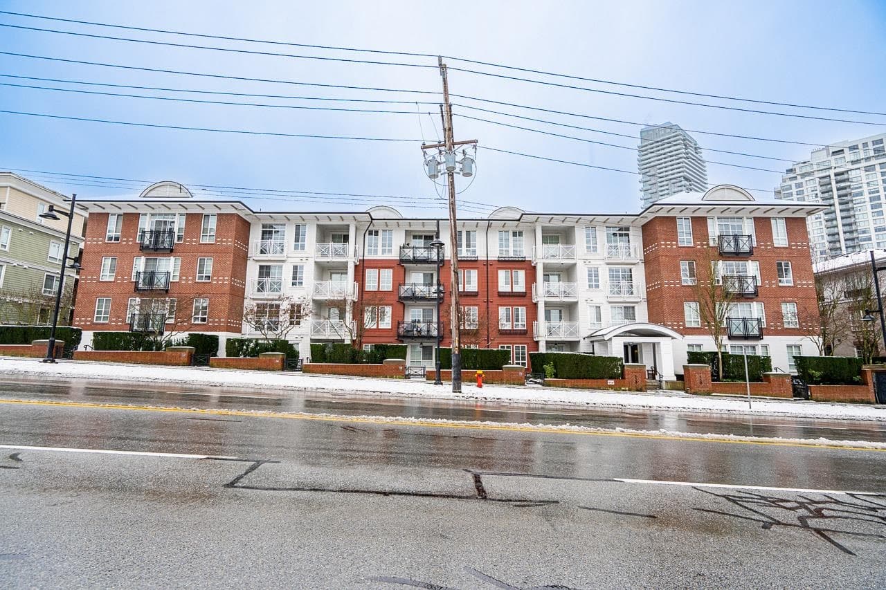 213 - 618 Como Lake Avenue, Coquitlam, V3J 0G1 — photo 2
