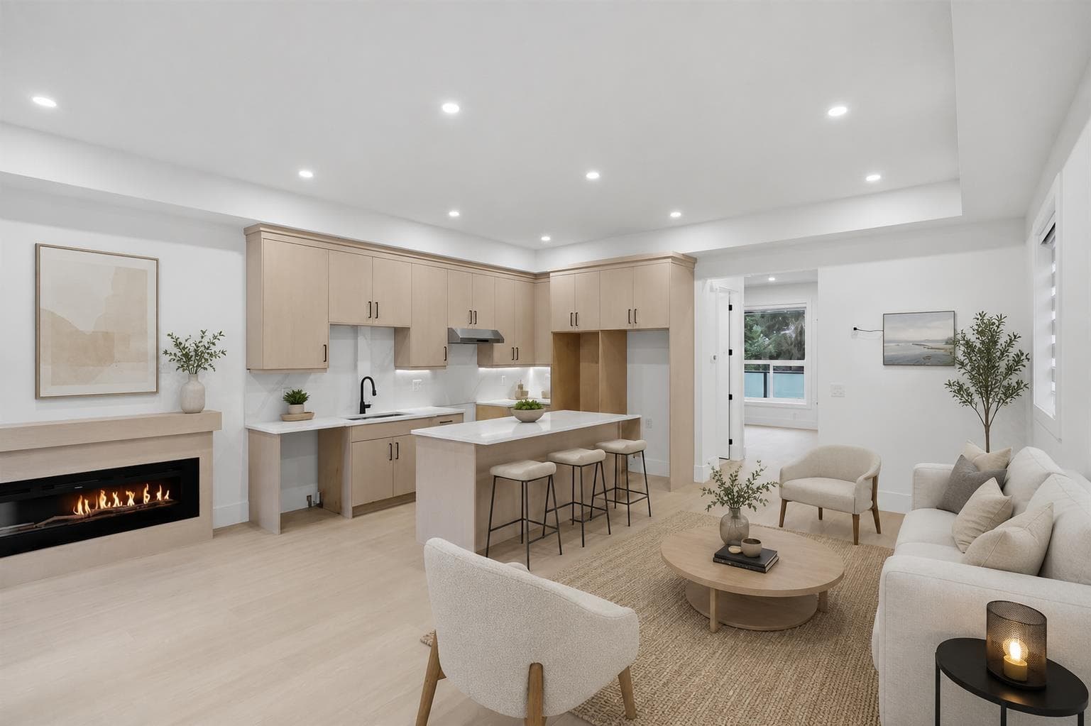 2 - 12873 Marine Drive, Surrey, V4A 1C8 — photo 4