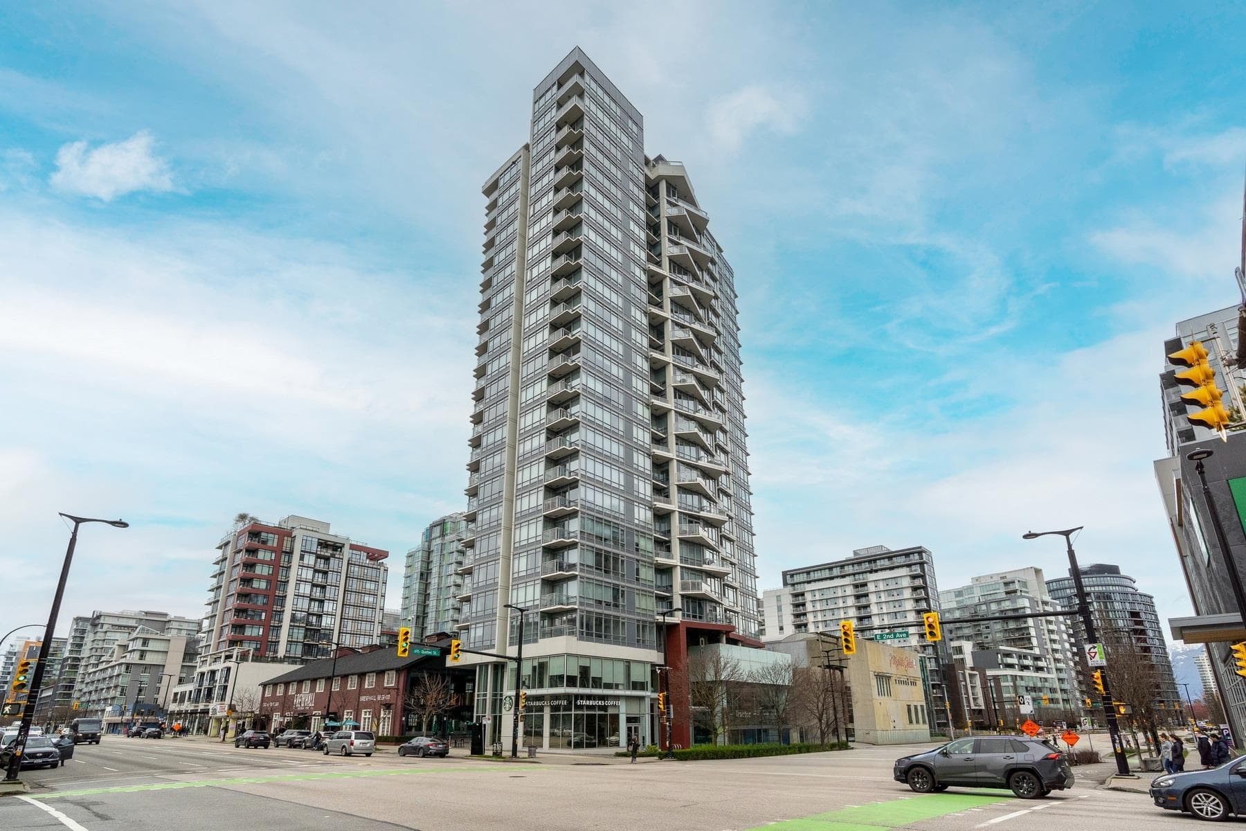 1604 - 1775 Quebec Street, Vancouver, V5T 0E3 — photo 1