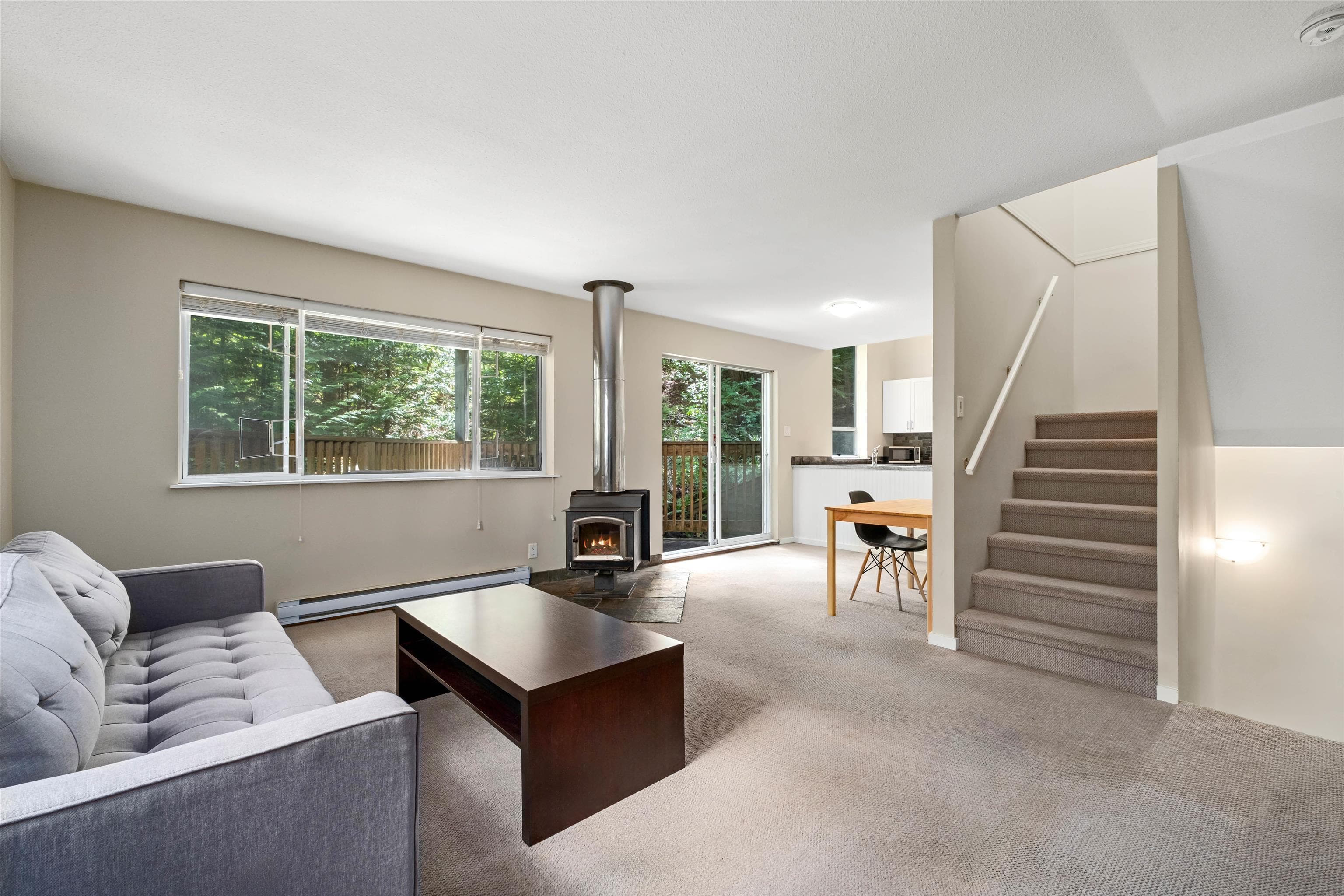 F - 2317 Brandywine Way, Whistler, V8E 0A8 — photo 2