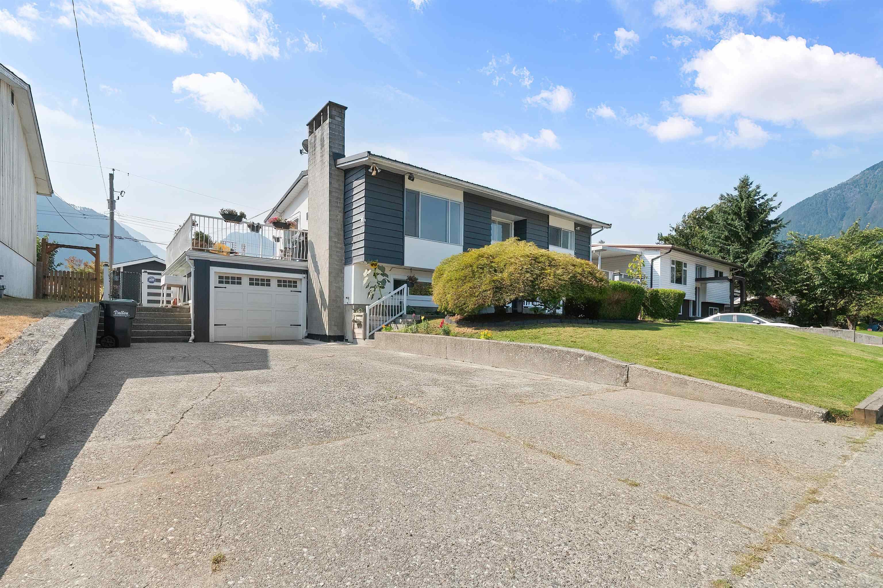 630 Thacker Avenue, Hope, V0X 1L0 — photo 2