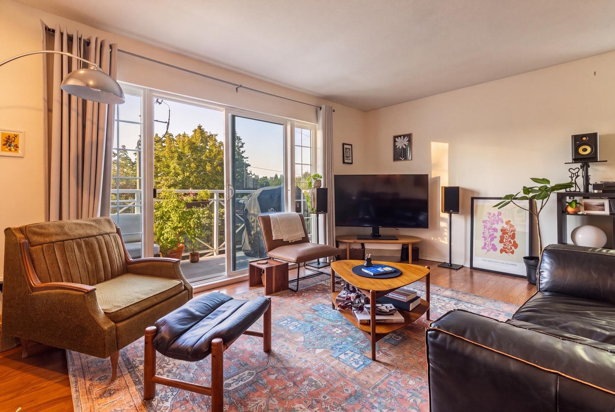 306 - 1868 E 11th Avenue, Vancouver, V5N 1Z1 — photo 2
