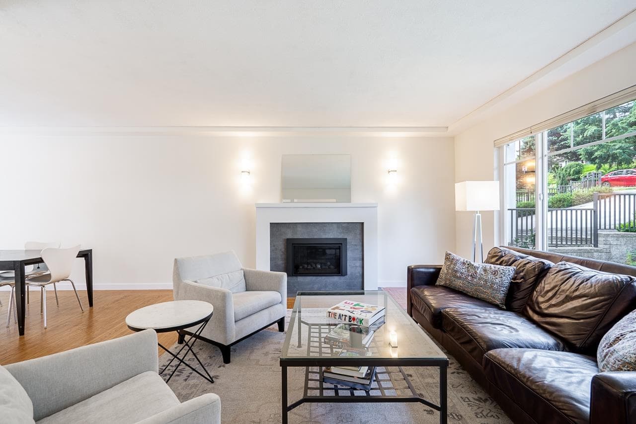 206 Clearview Drive, Port Moody, V3H 2S8 — photo 5