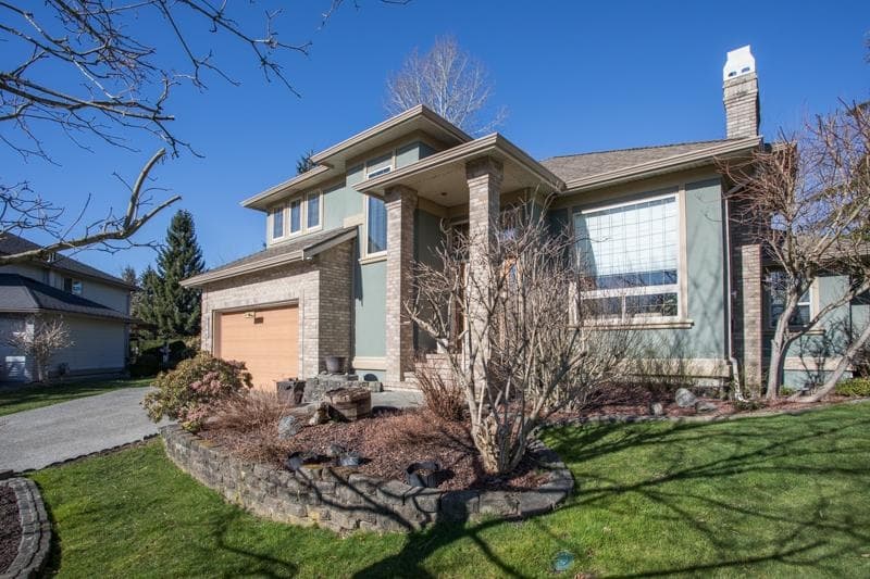 8044 Kestrel Court, Surrey, V3W 0V1 — photo 2