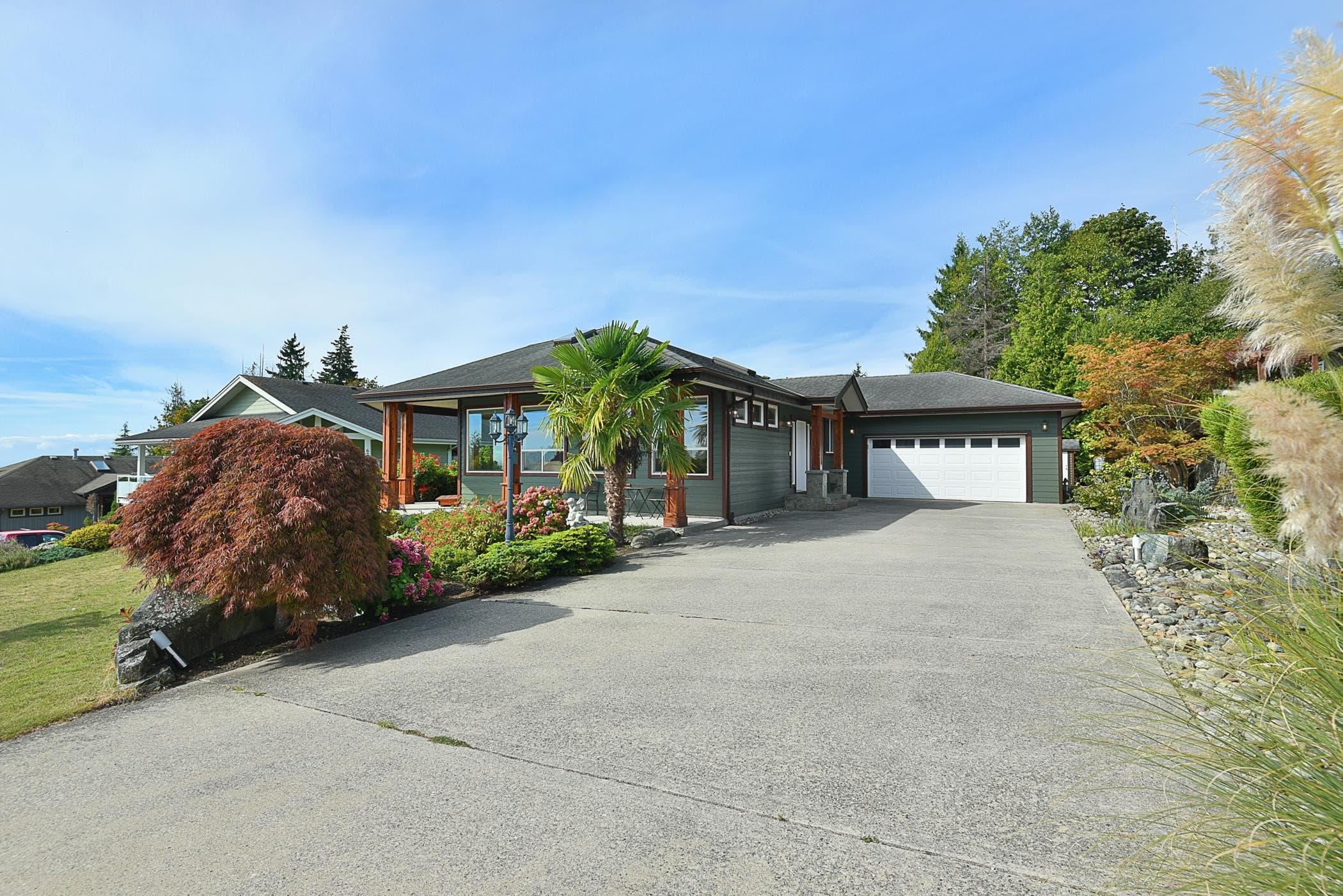 6277 Baillie Road, Sechelt, V7Z 0R5 — photo 1