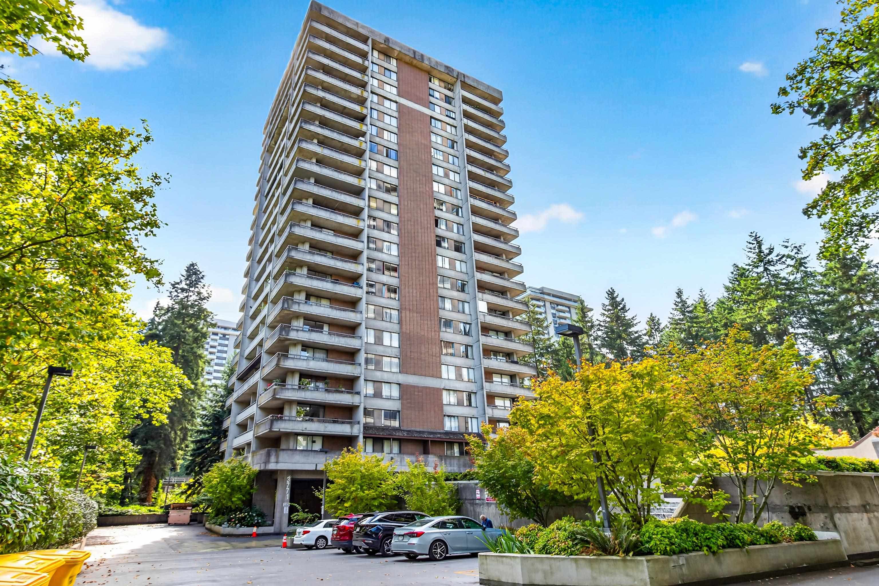 1601 - 3771 Bartlett Court, Burnaby, V3J 7G8 — photo 1
