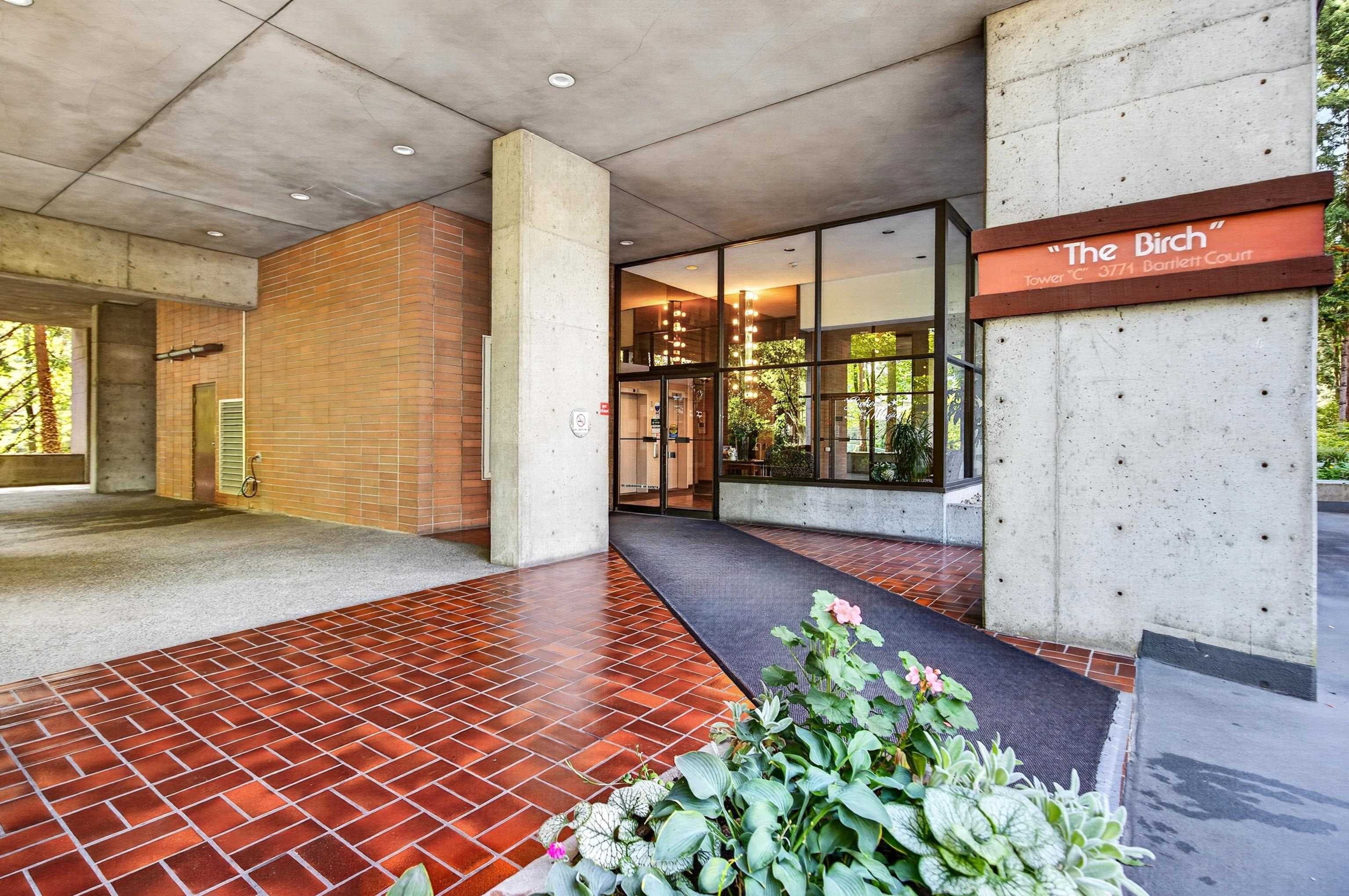 1601 - 3771 Bartlett Court, Burnaby, V3J 7G8 — photo 5