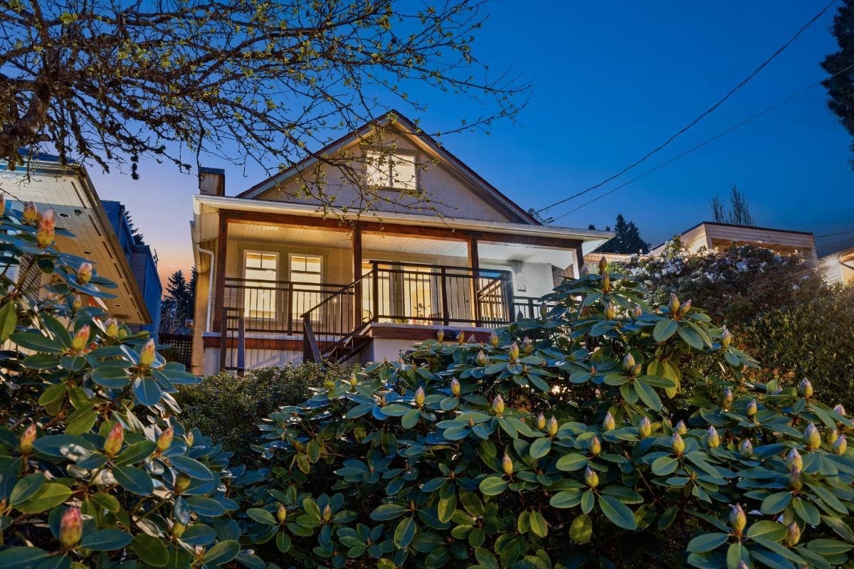 272 E Osborne Road, North Vancouver, V7N 1M1 — photo 5