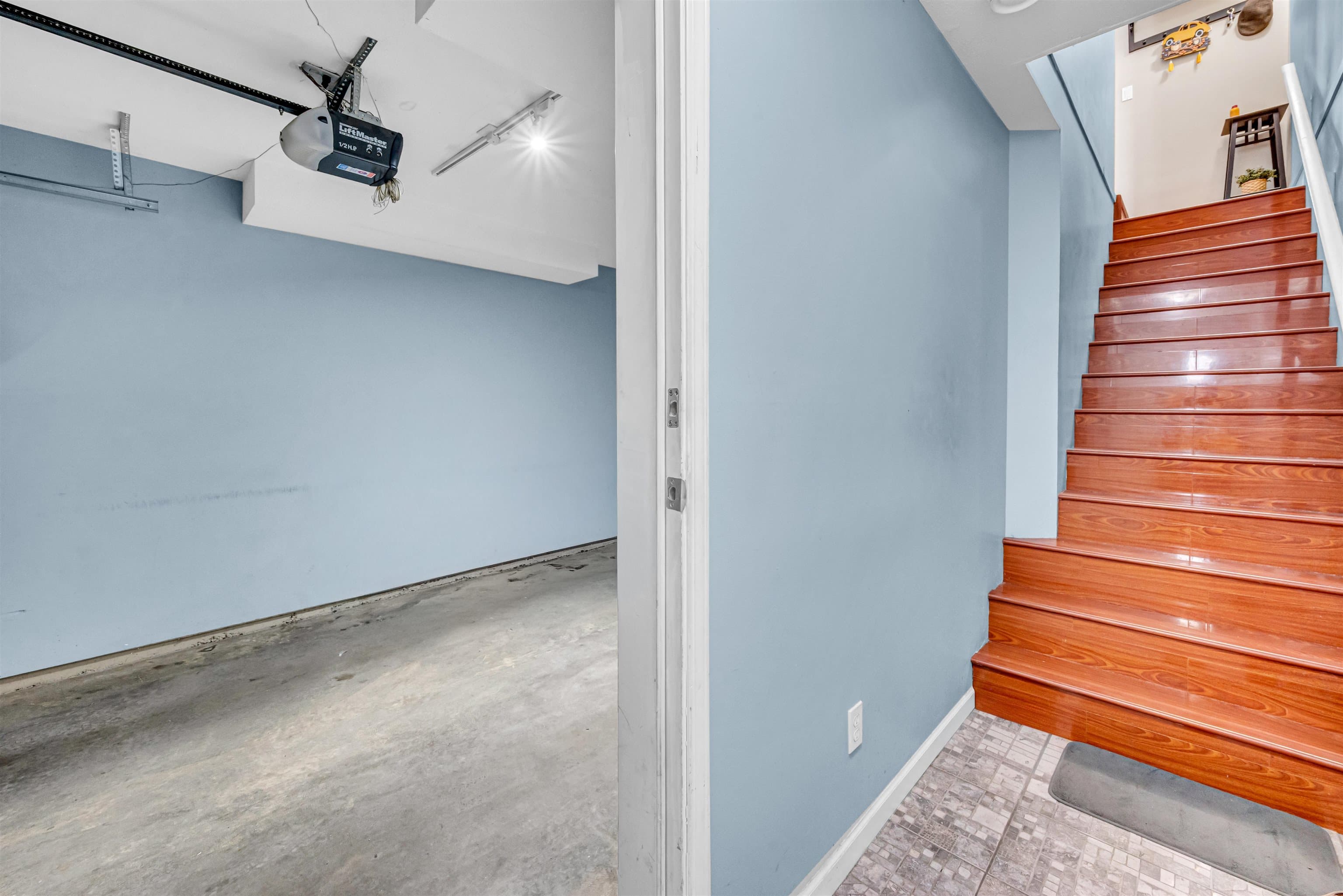 6 - 1010 Ewen Avenue, New Westminster, V3M 5C9 — photo 5