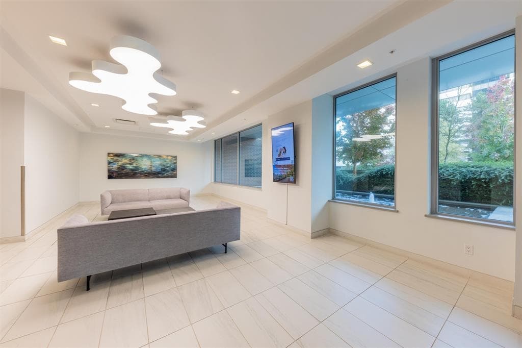 3203 - 5665 Boundary Road, Vancouver, V5R 0E4 — photo 5