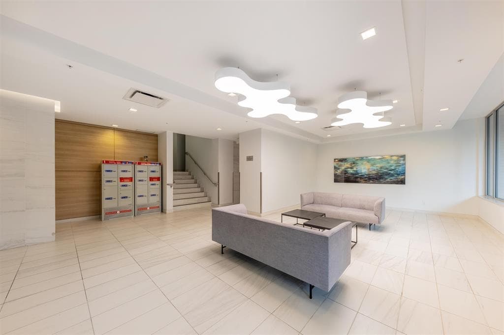 3203 - 5665 Boundary Road, Vancouver, V5R 0E4 — photo 4